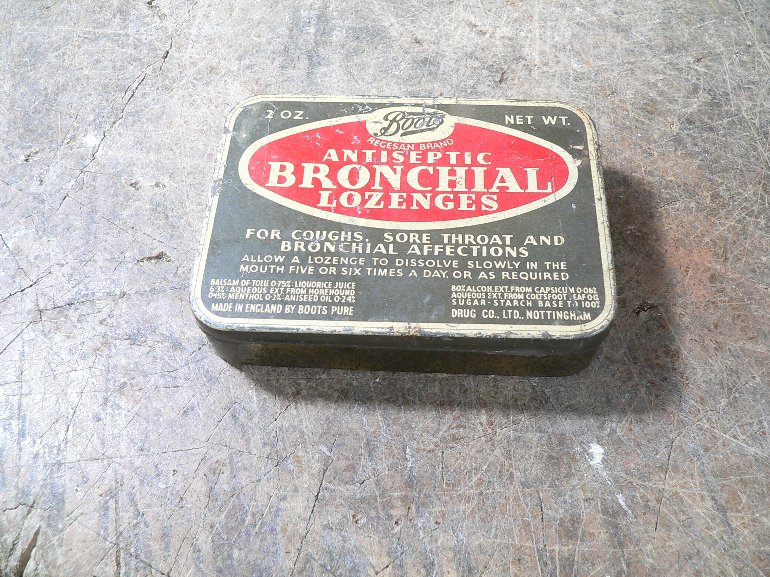 Boite antique antiseptic bronchial boot's # 10715.5