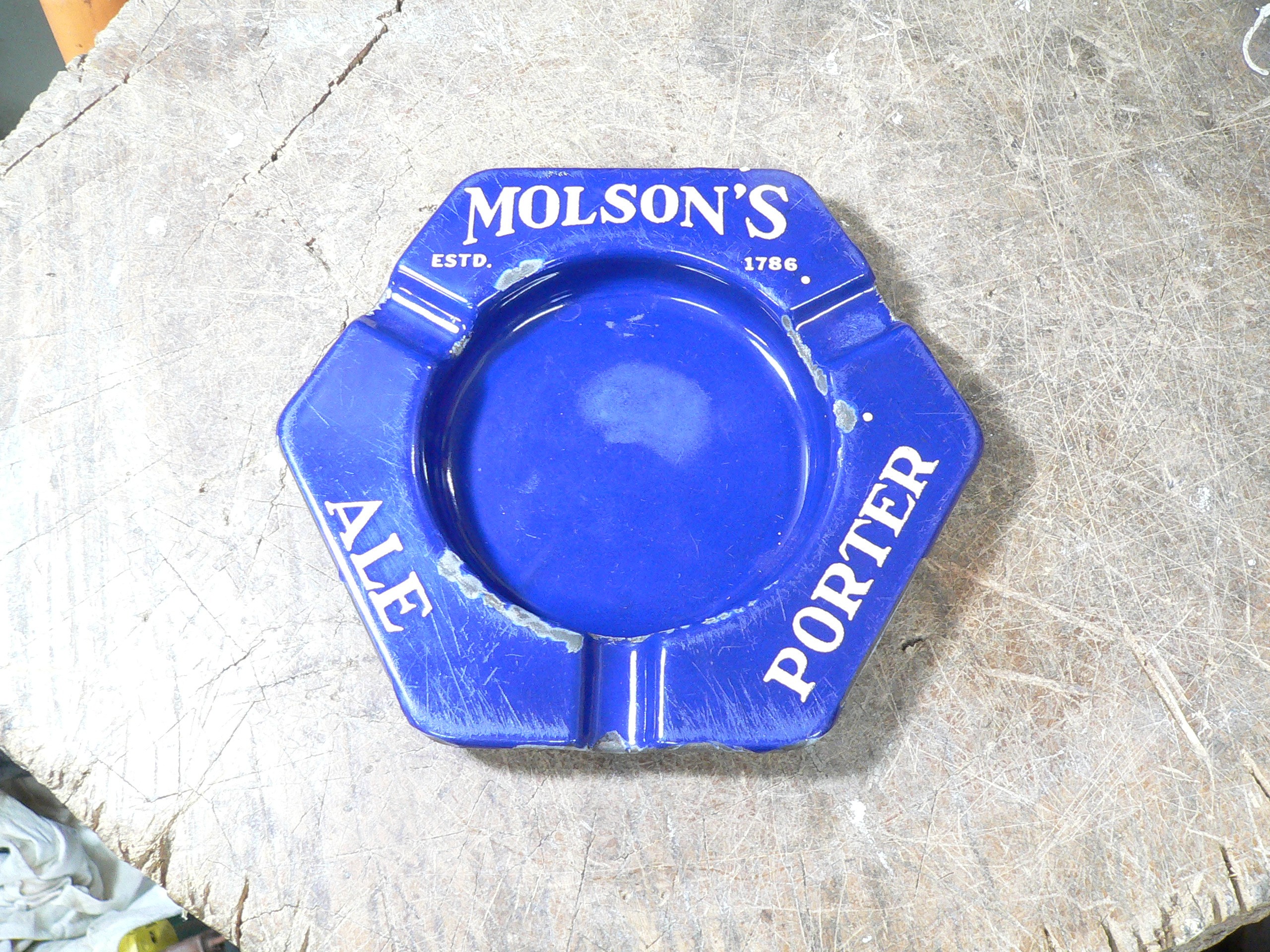 Cendrier antique molson's # 10844