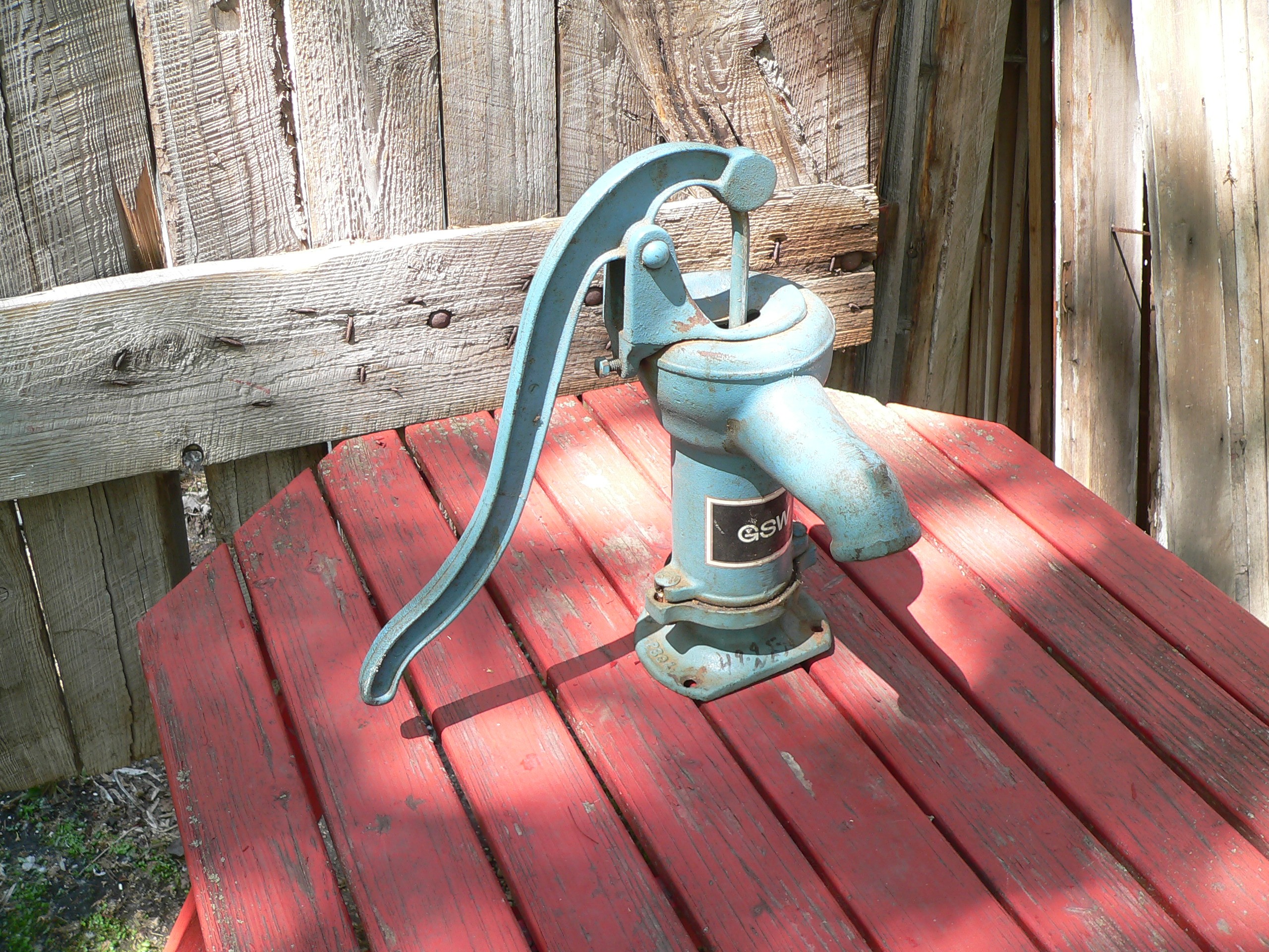 Pompe a eau antique # 11041.4