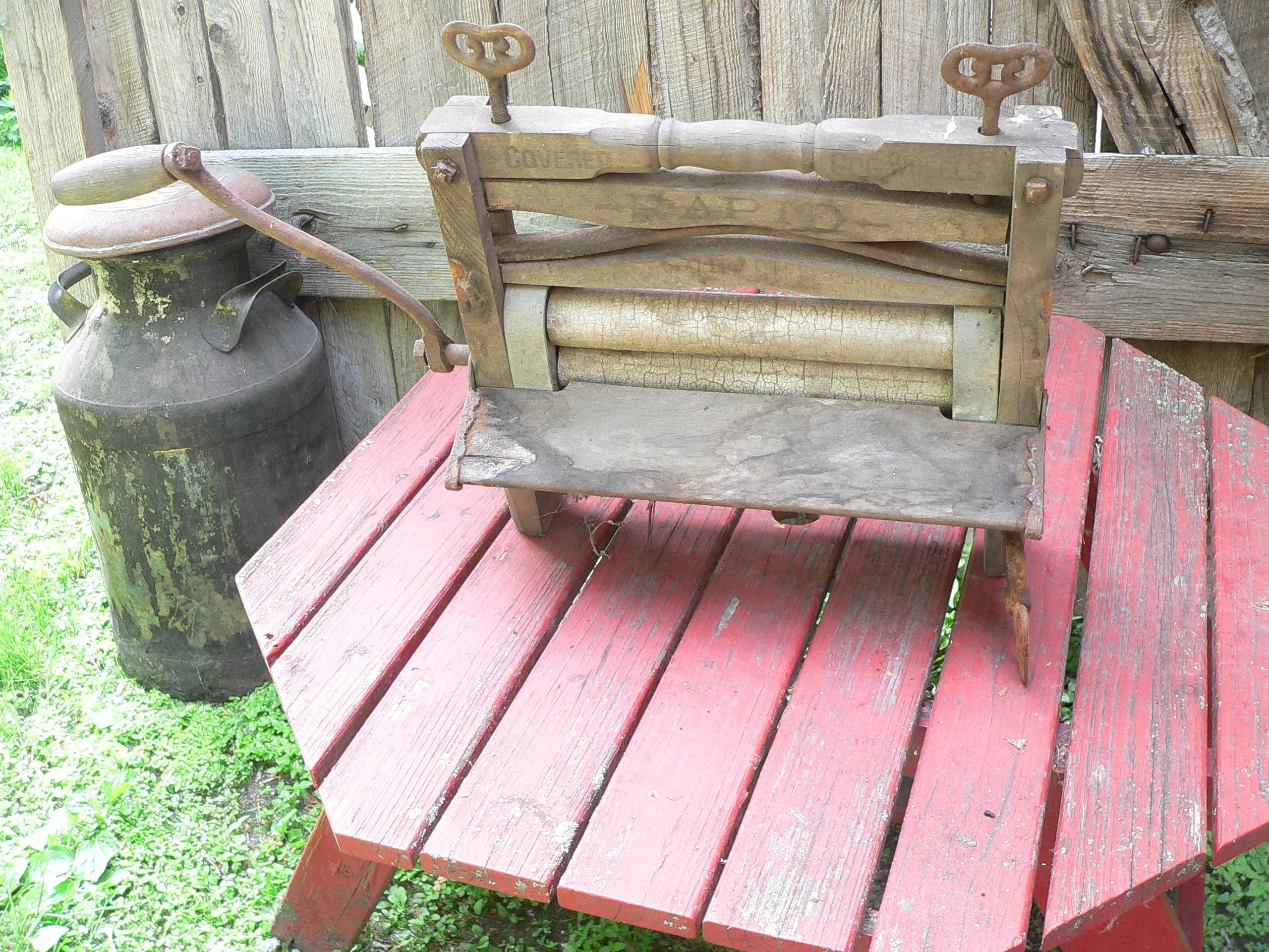Tordeur antique # 11076.15