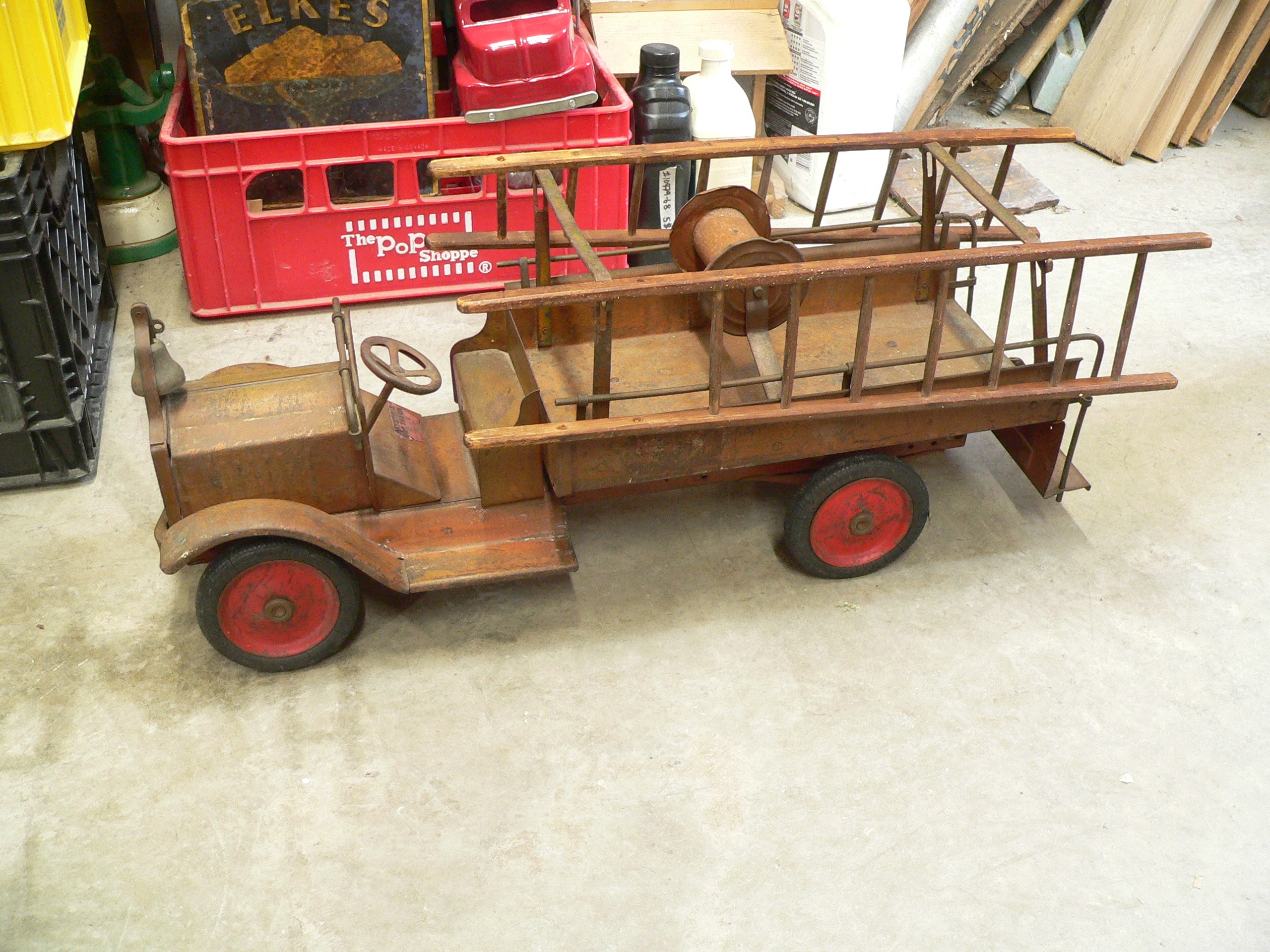 Camion pompier antique # 11154