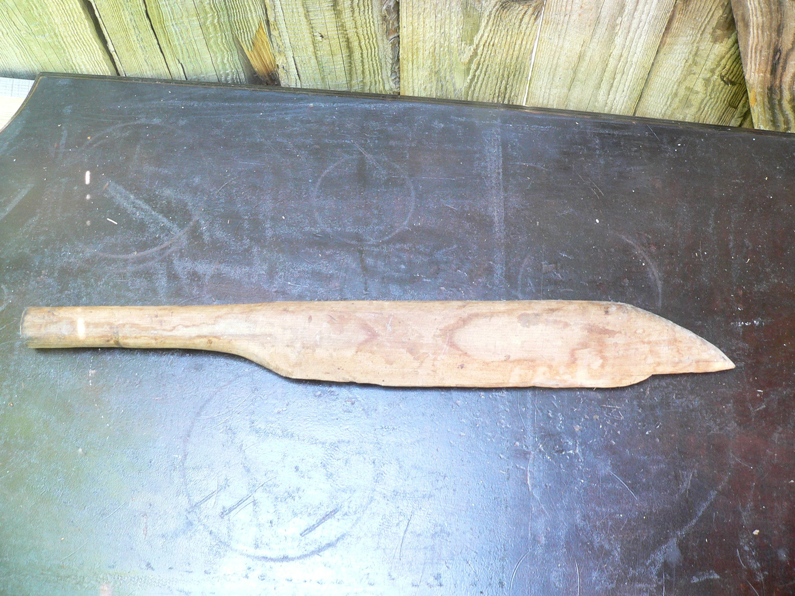 Couteau antique en bois # 11182.2 