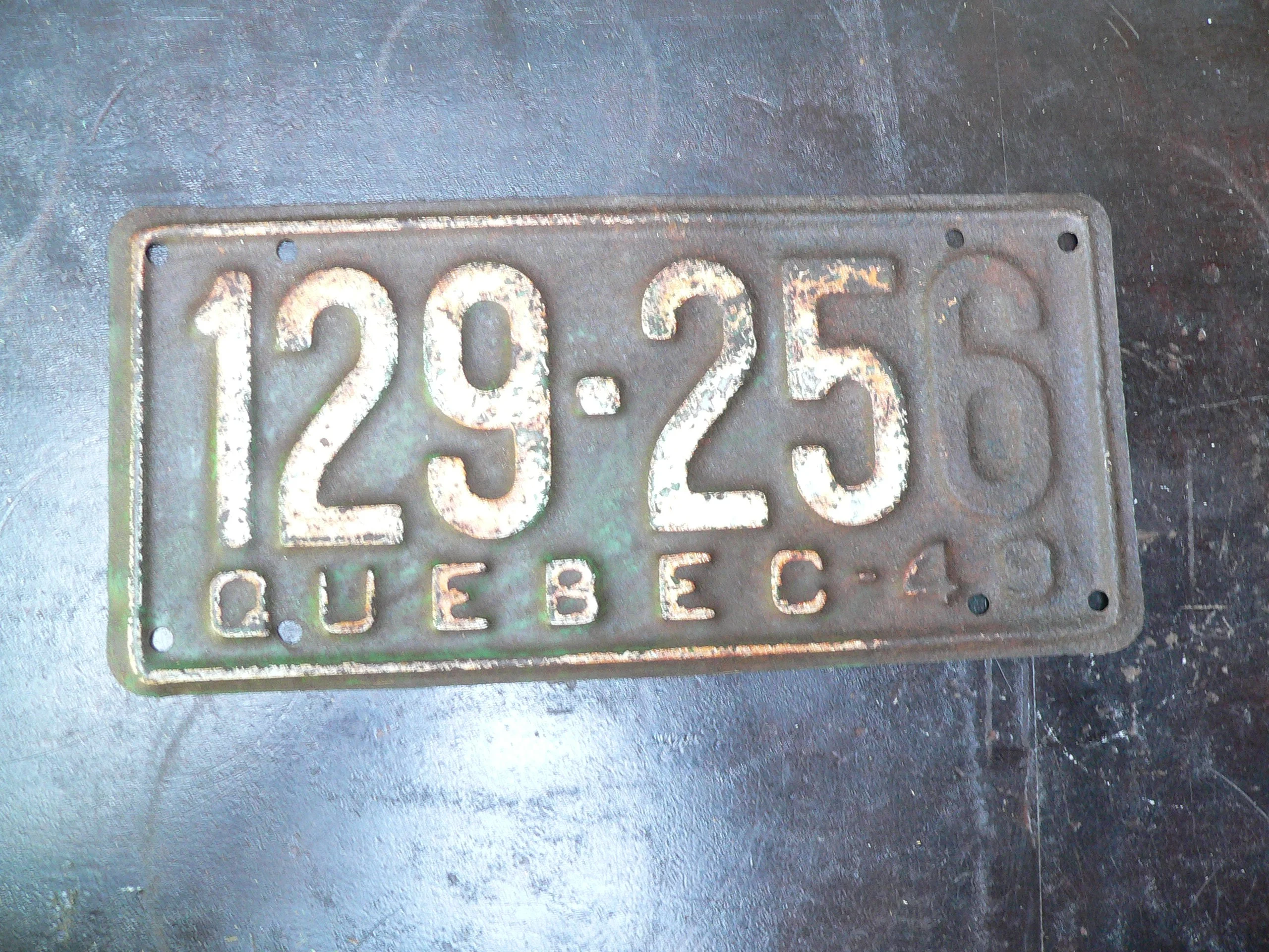 Plaque antique 1949 # 11283.16