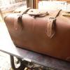 Valise vintage en cuir # 11425.1