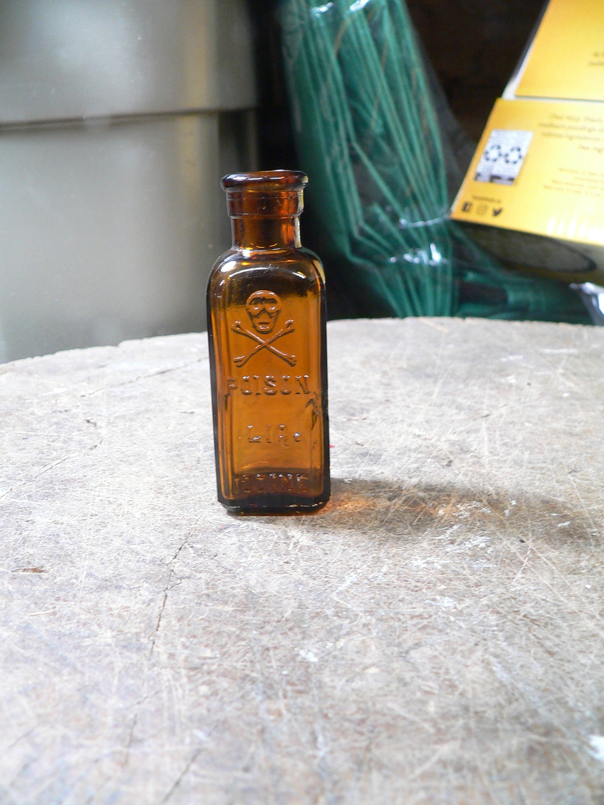 Bouteille antique poison # 11611.2