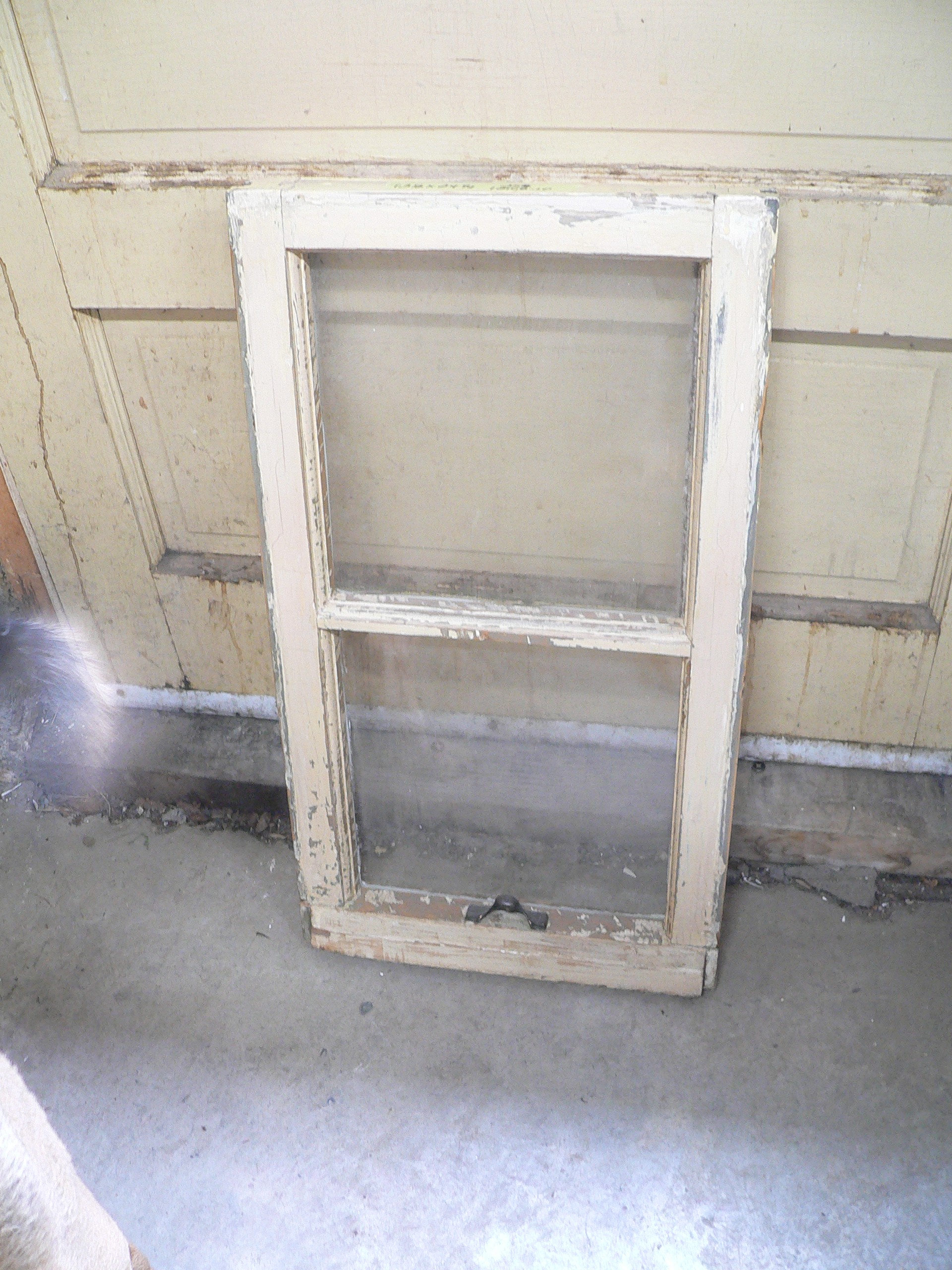 fenêtre antique a 2 carreaux # 12108.10