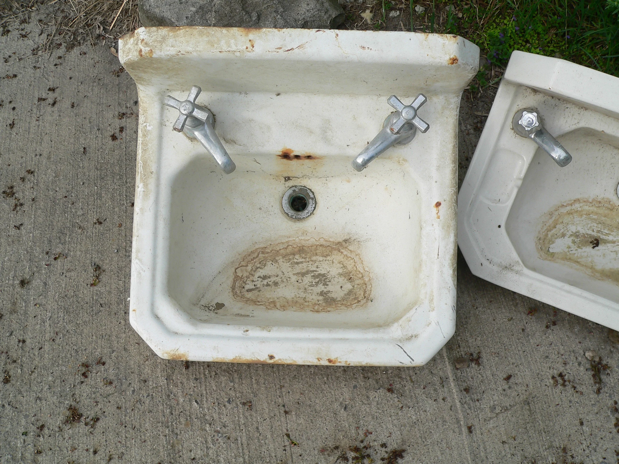 Lavabo antique # 12135.53