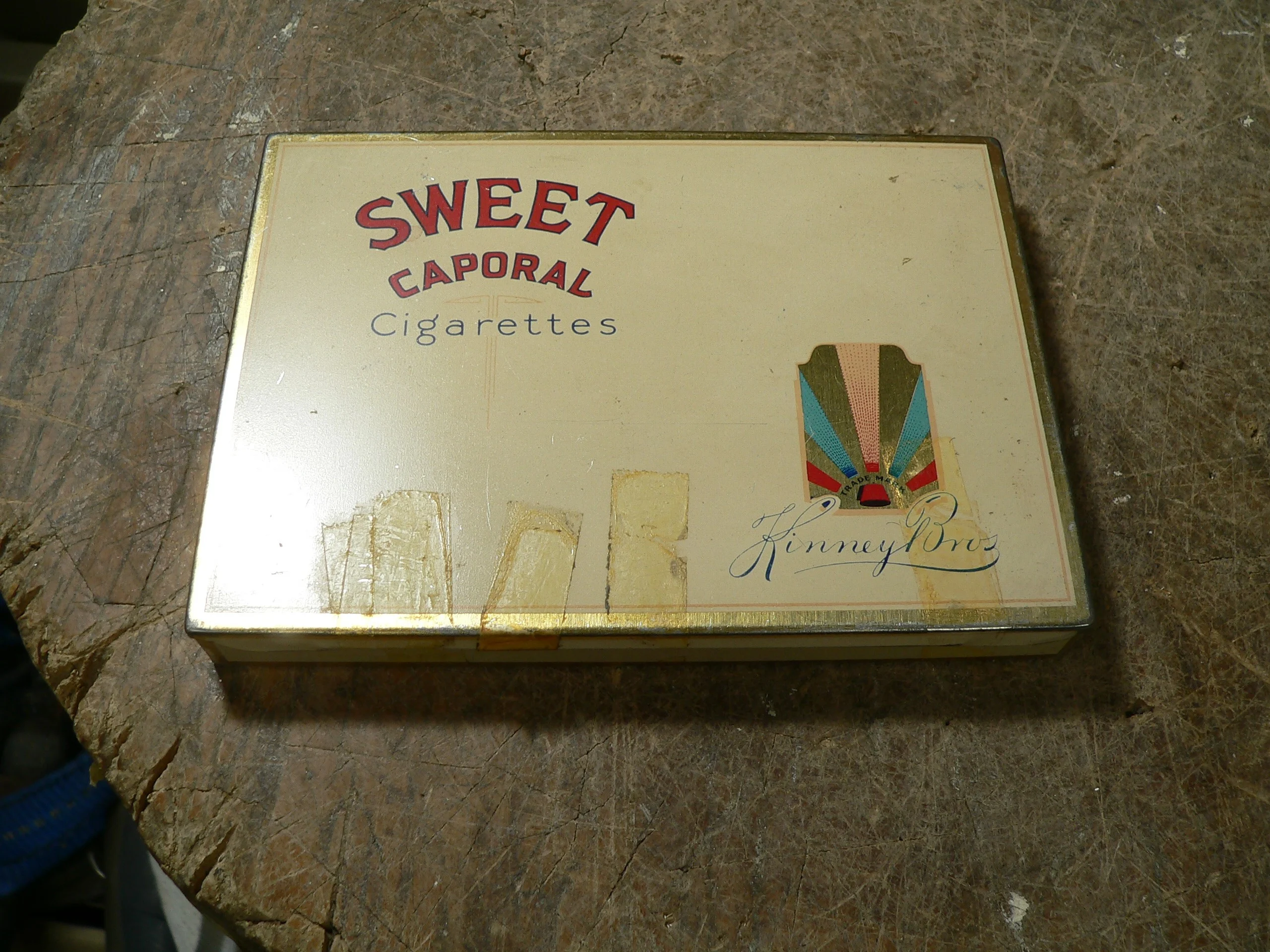 Boite tabac sweet caporal # 12170.90