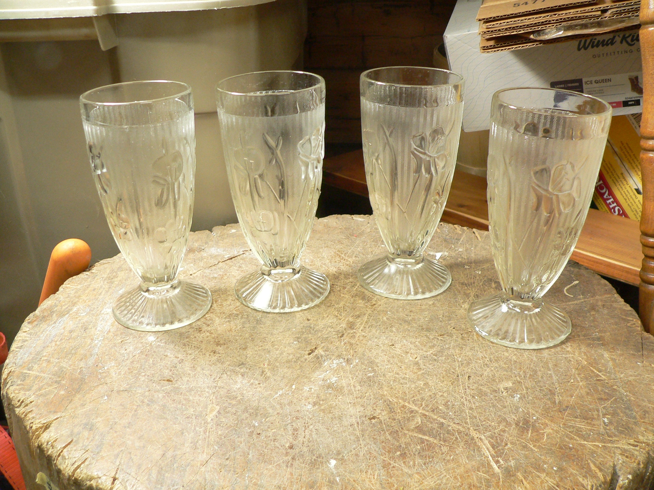 Lot de 4 verre vintage # 12328.7