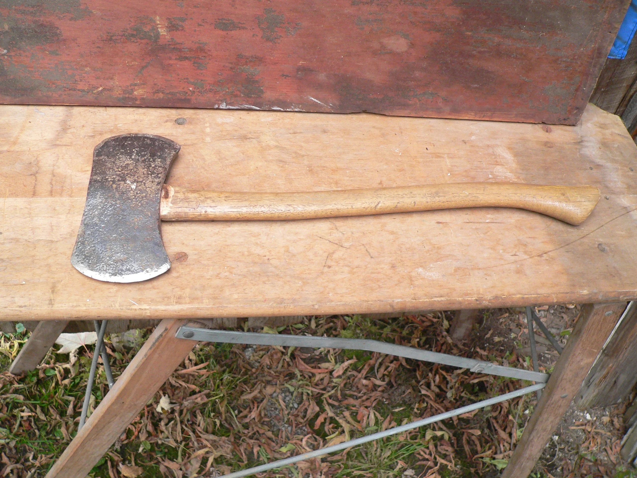 Hache antique # 12361.1