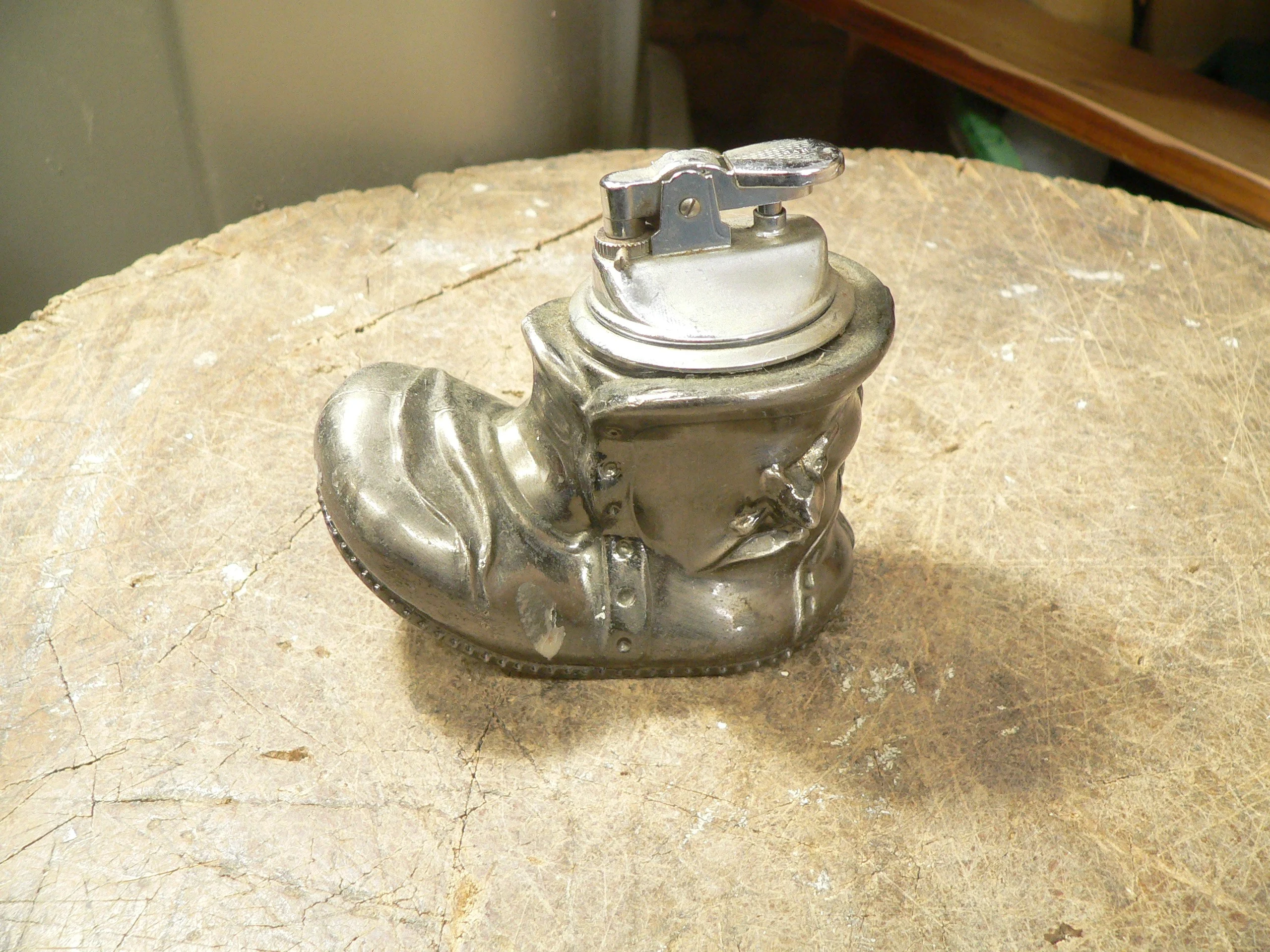 Lighter vintage # 12455.105 