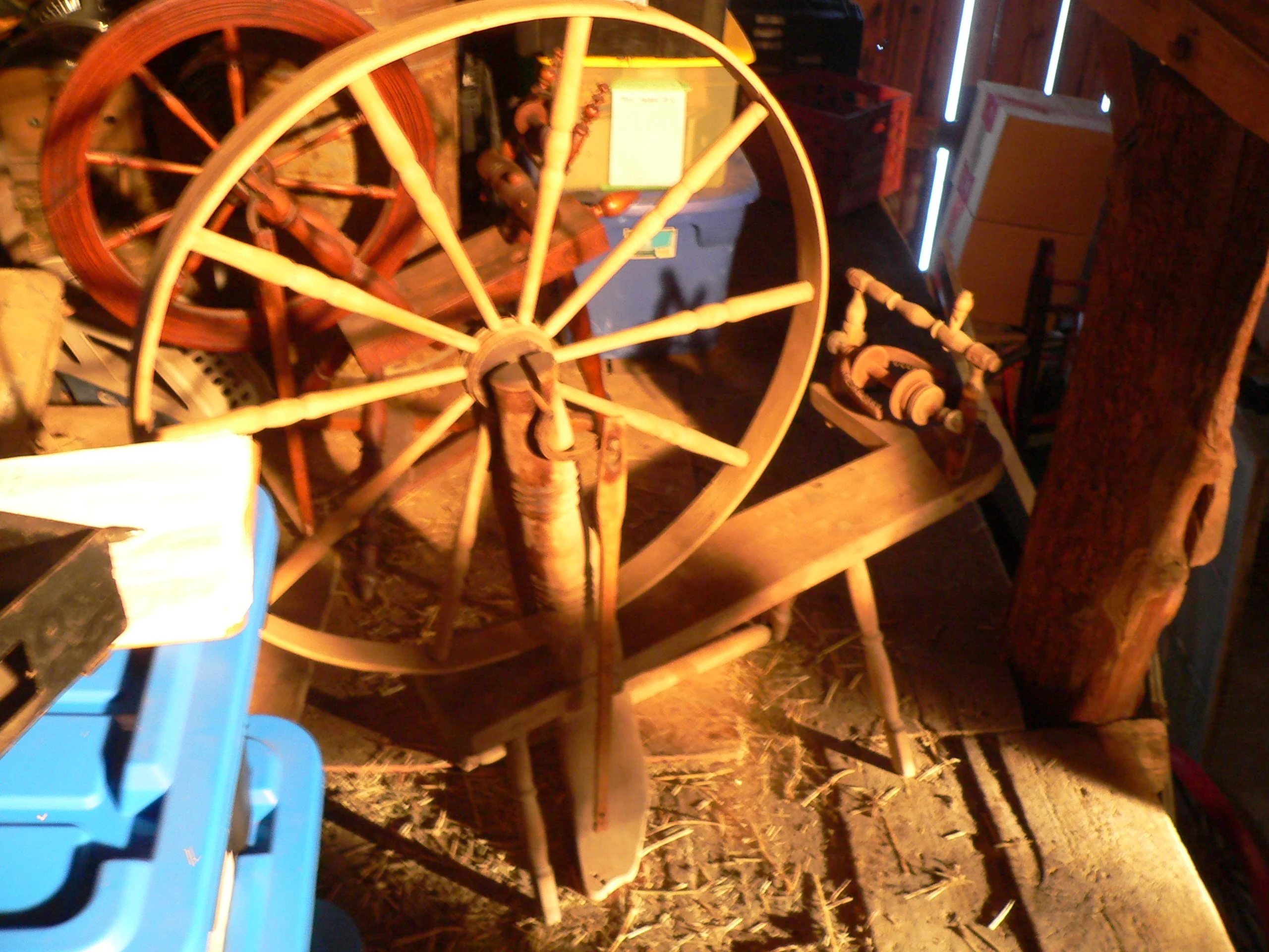 Rouet antique # 12479.2 