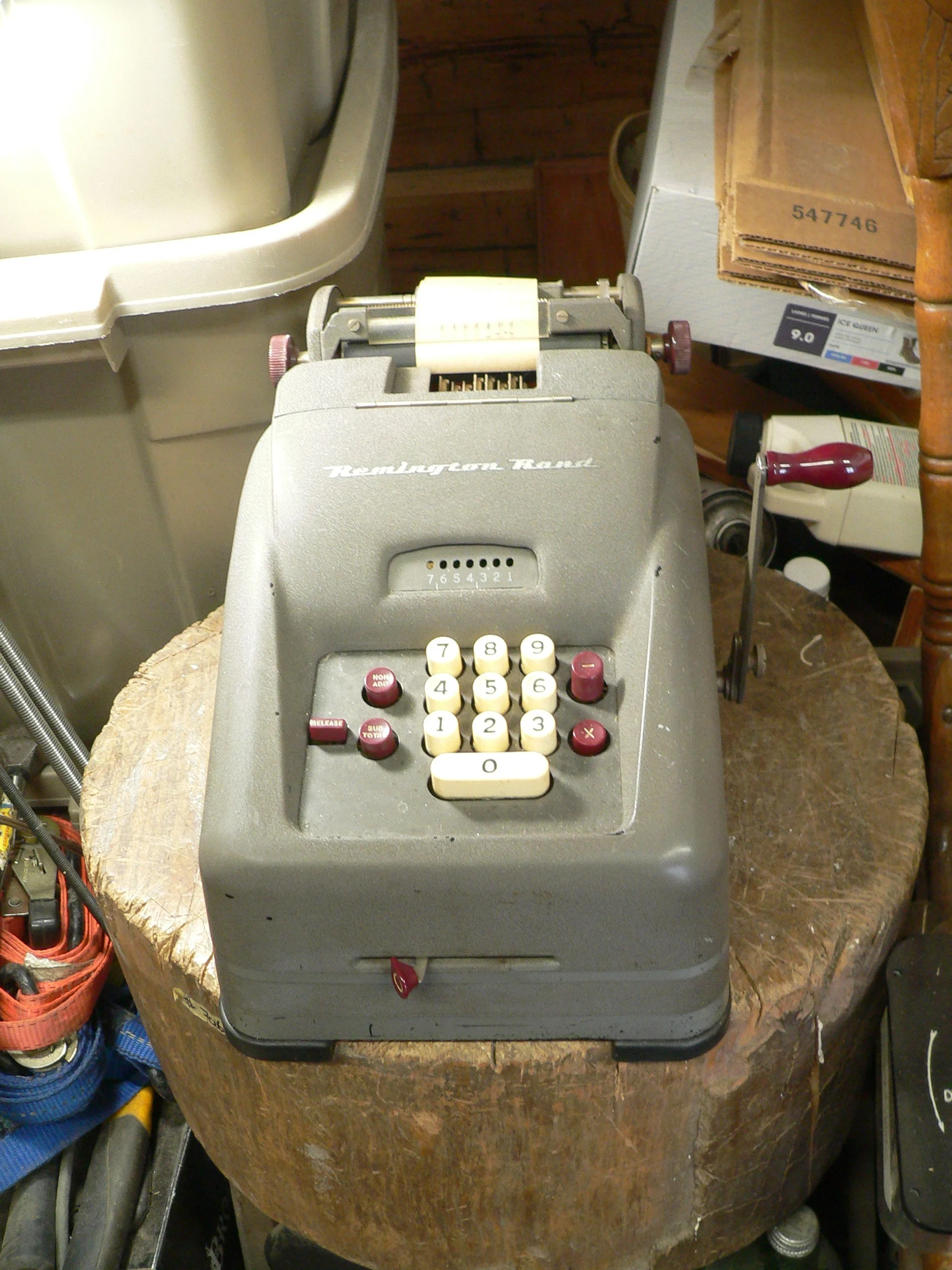 Calculatrice antique # 12509.24