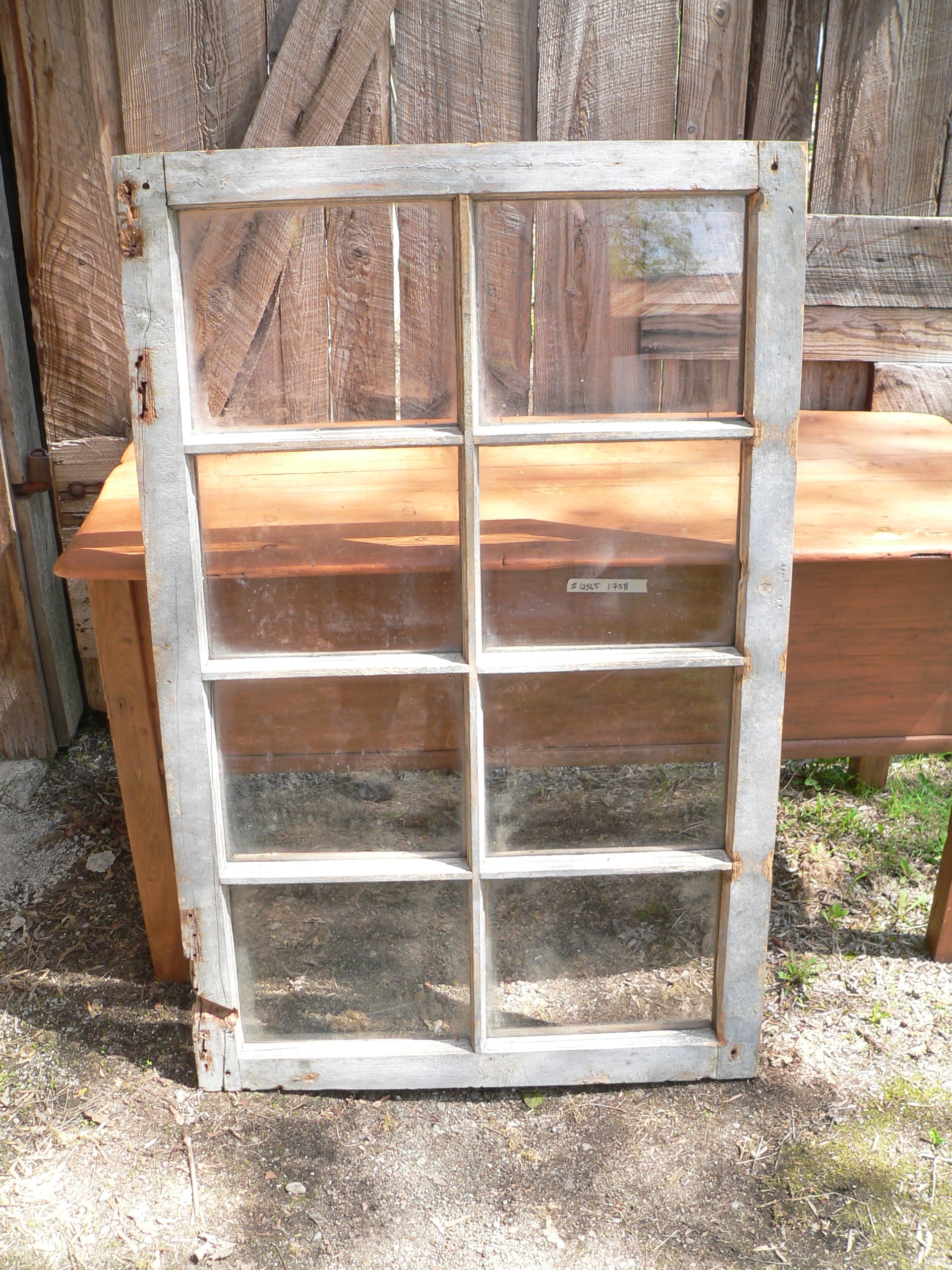 Fenêtre antique a 8 carreaux # 12583.4