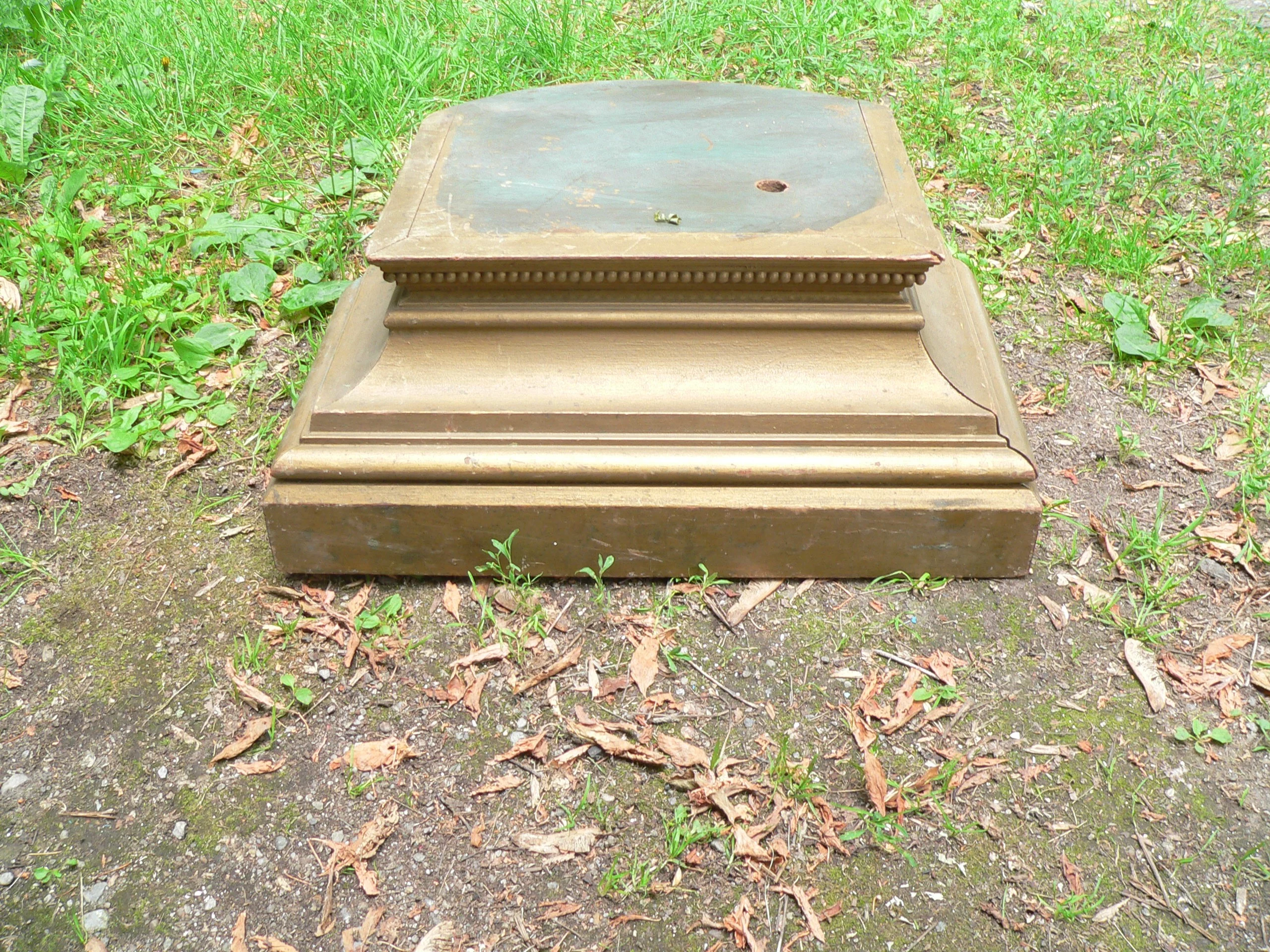 Pied d'estale antique # 12674 