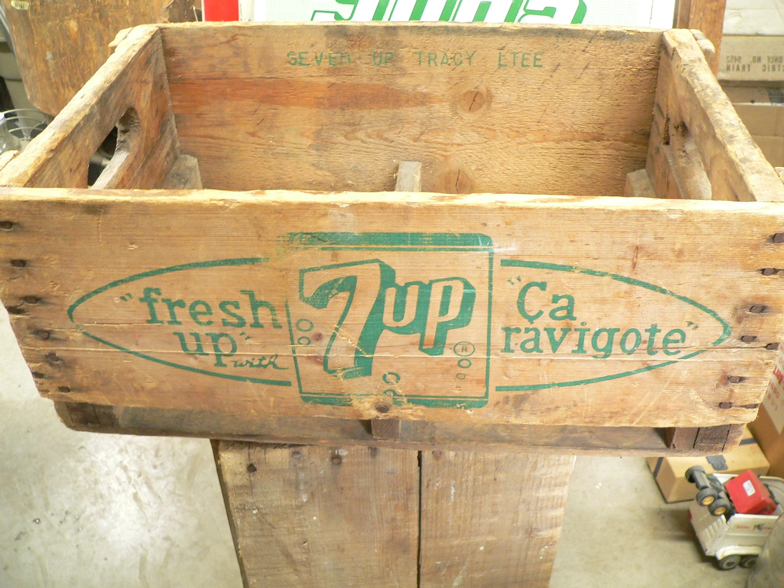 Caisse 7up ca ravigote # 12890.51