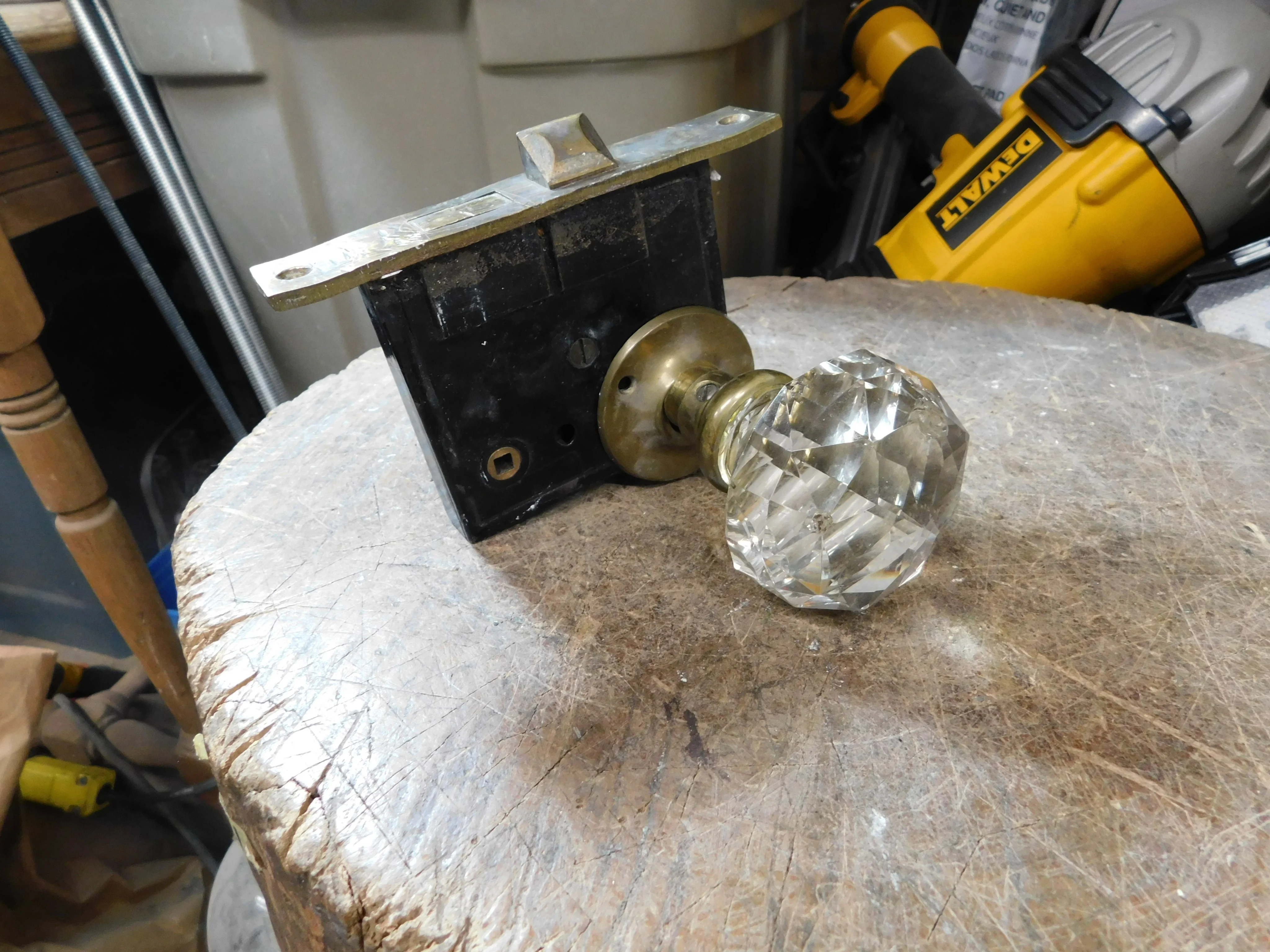 Poignée diamant vitré # 13224.6