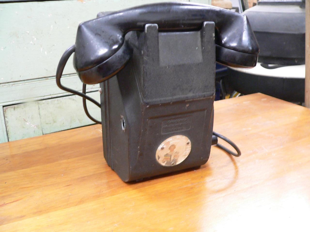 Téléphone antique # 4255