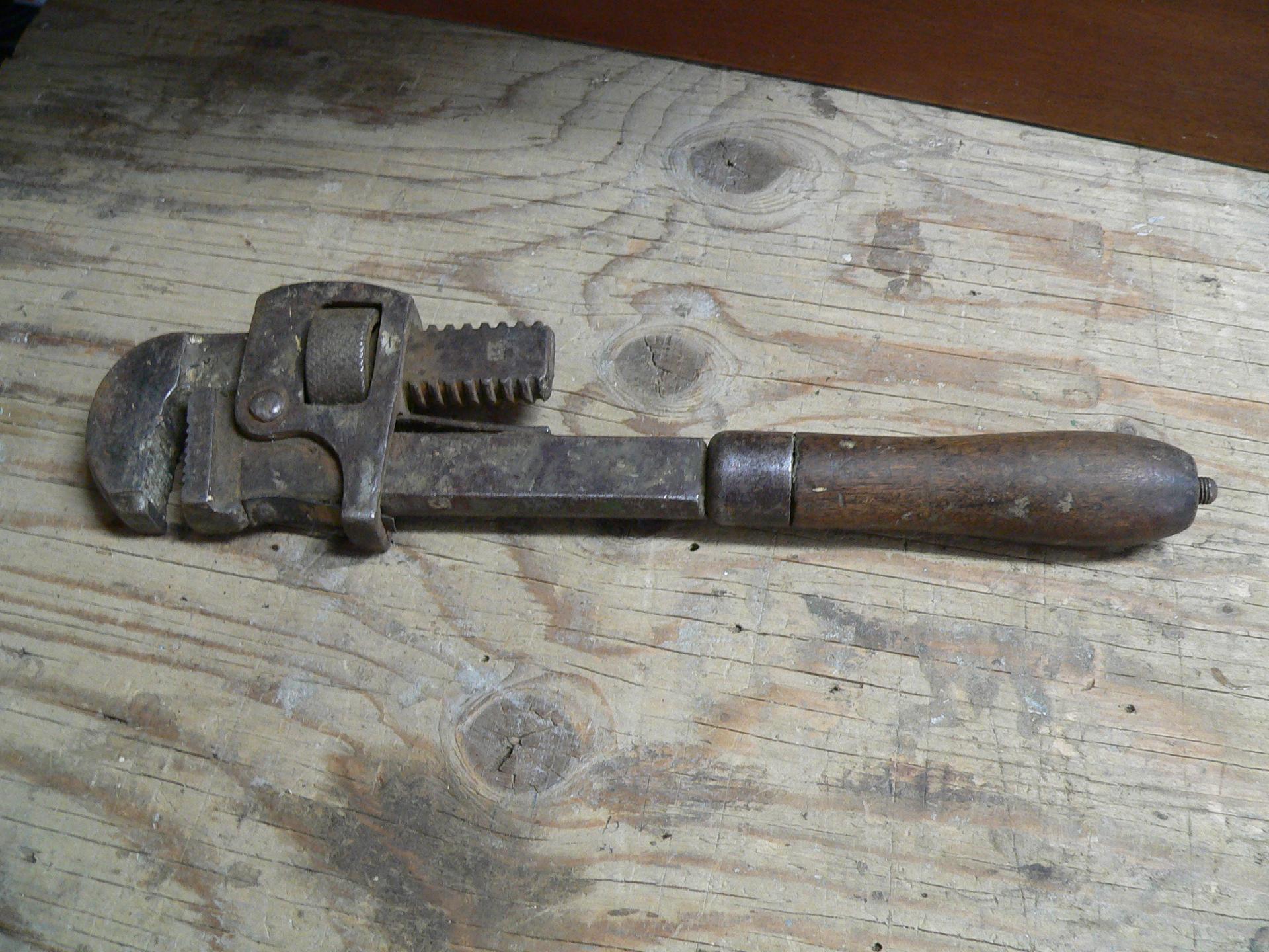 Clé a molette antique # 4617.35