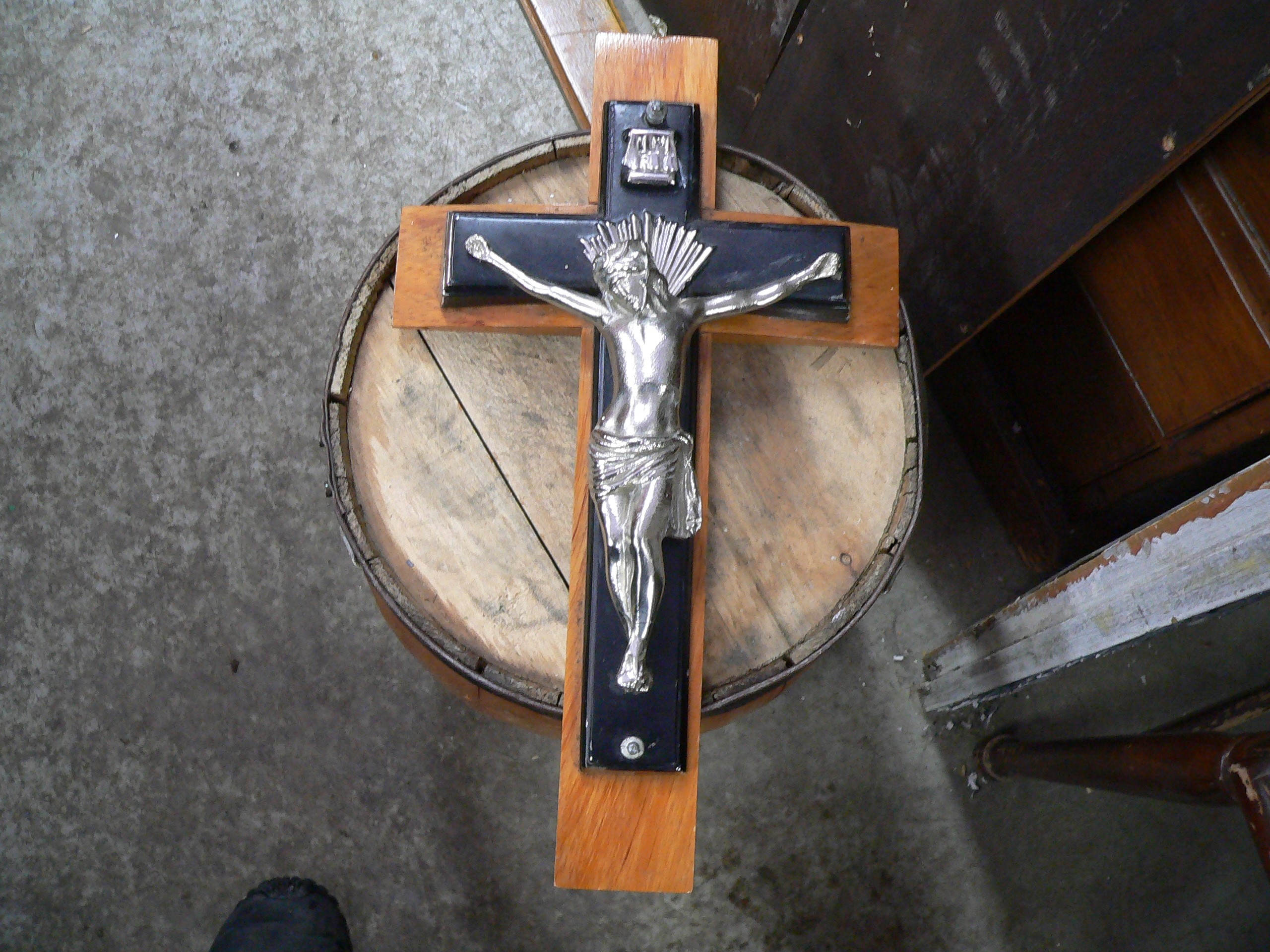 crucifix antique # 5024