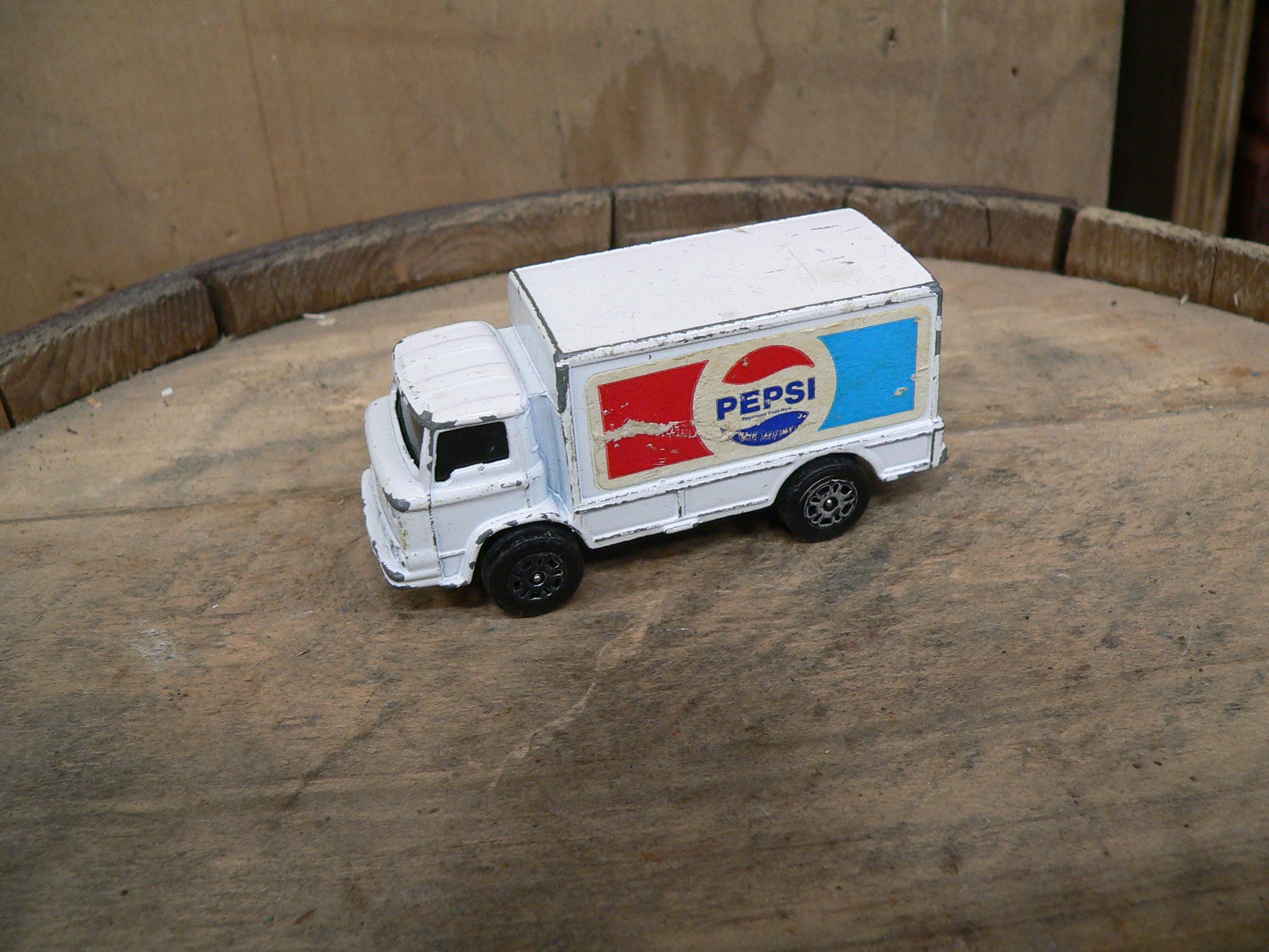 Camion leyland terrier pepsi # 5446.43