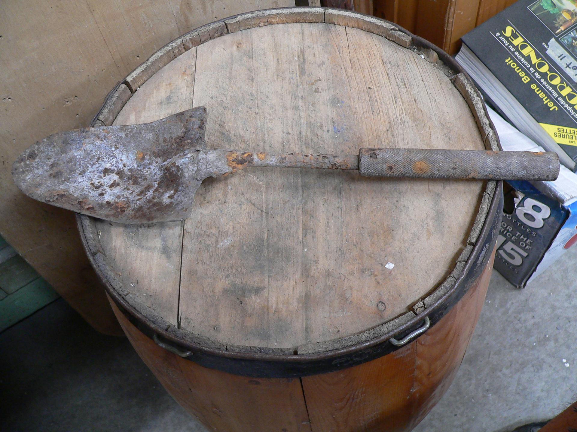 Pelle de jardinage antique # 5454.21