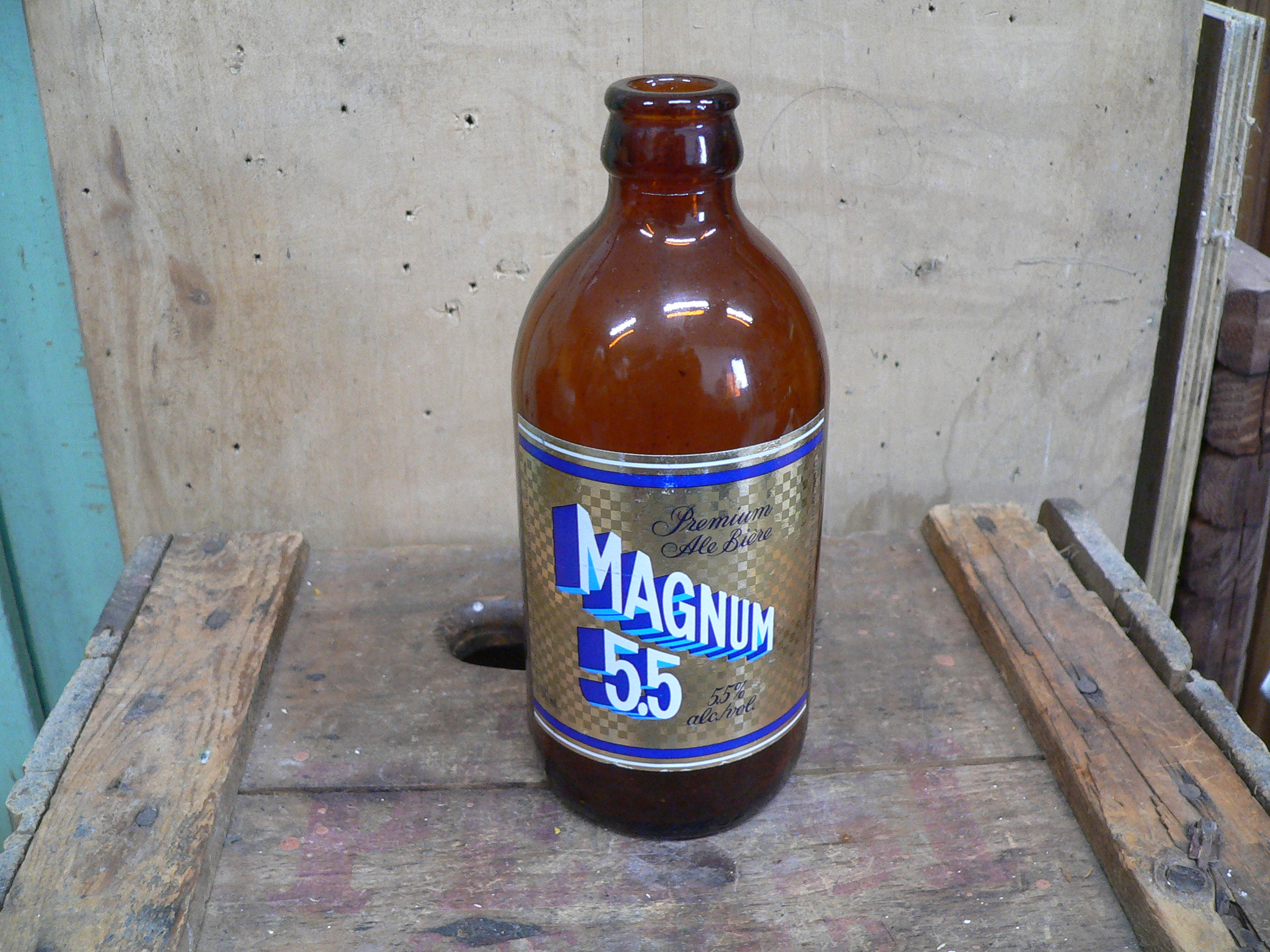 Bouteille bière antique magnum 5.5 # 5742.1