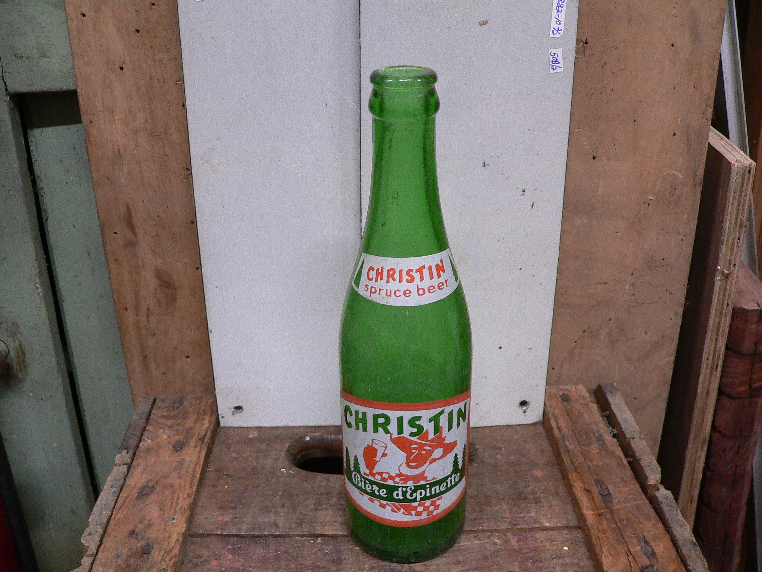 Bouteille antique bière d'épinette christin # 5916.7