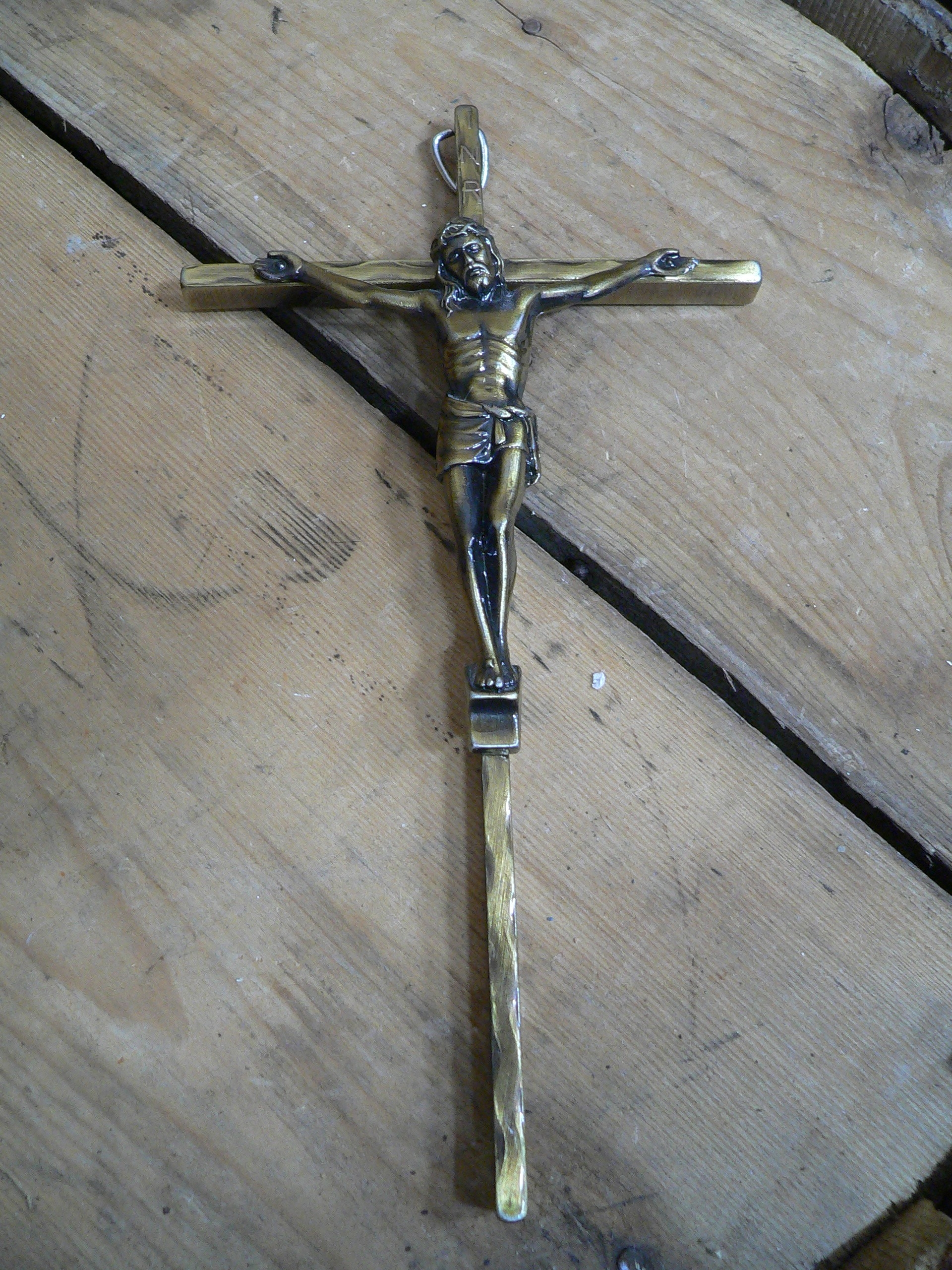 Crucifix en brasse # 6858.6 