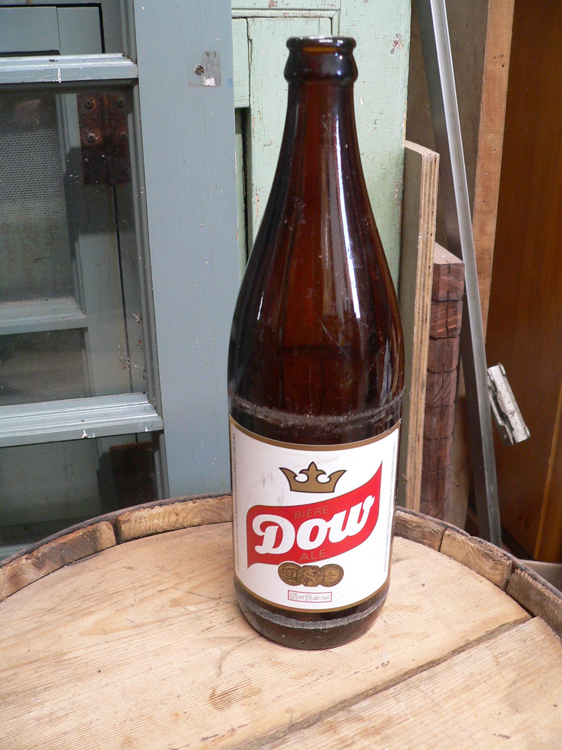 Grosse bouteille de bière dow # 6886.1
