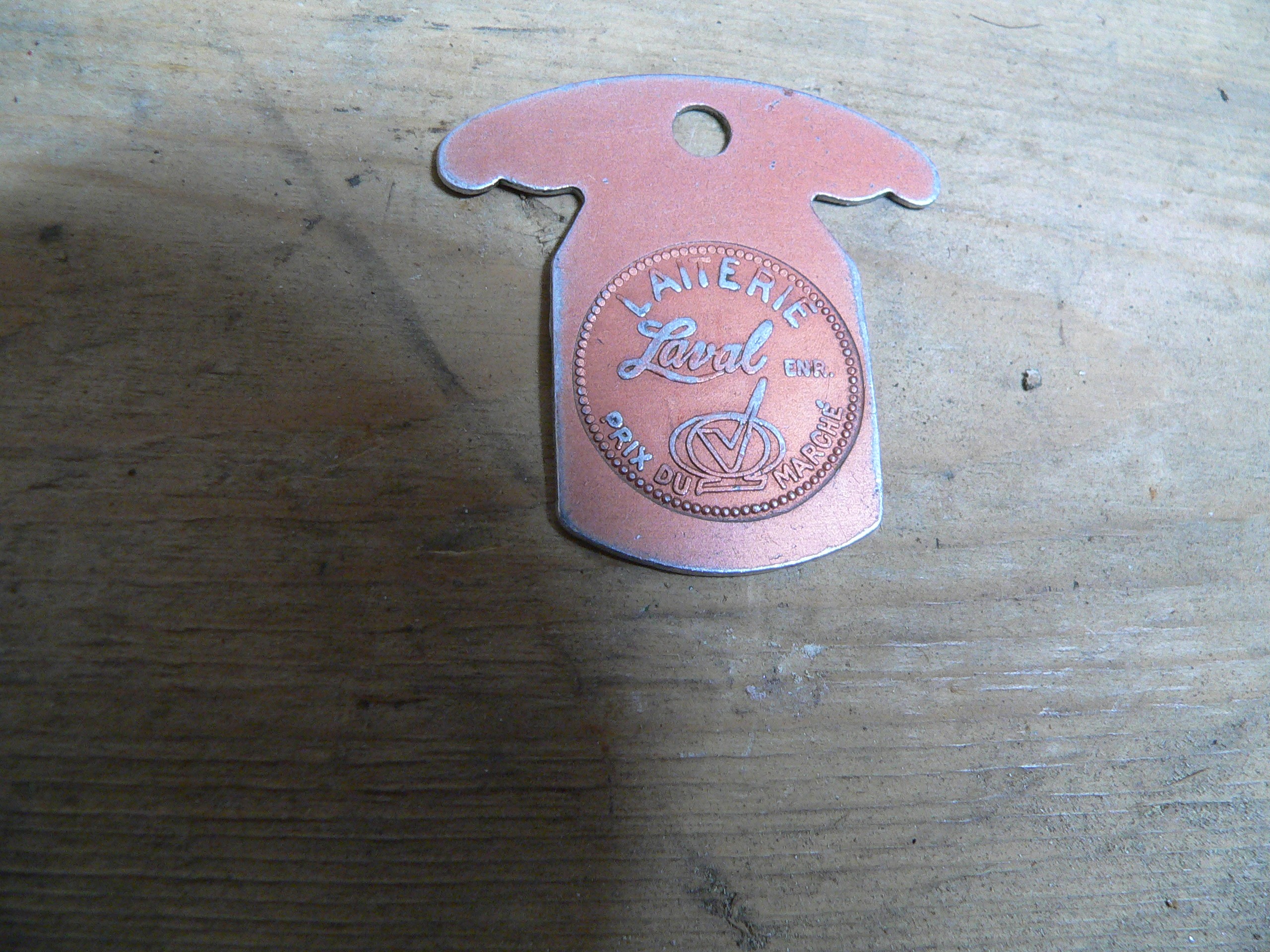 Médaille antique laiterie laval # 7176 