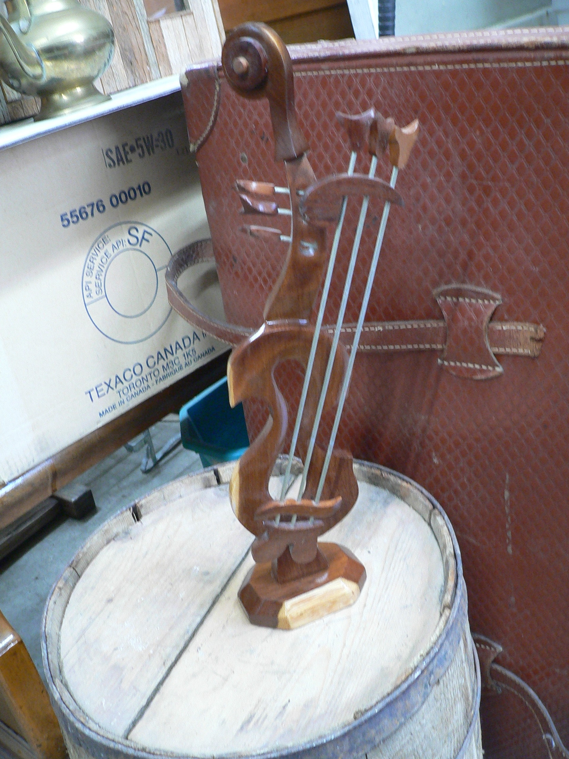 Bibelot violon en bois # 7265.53