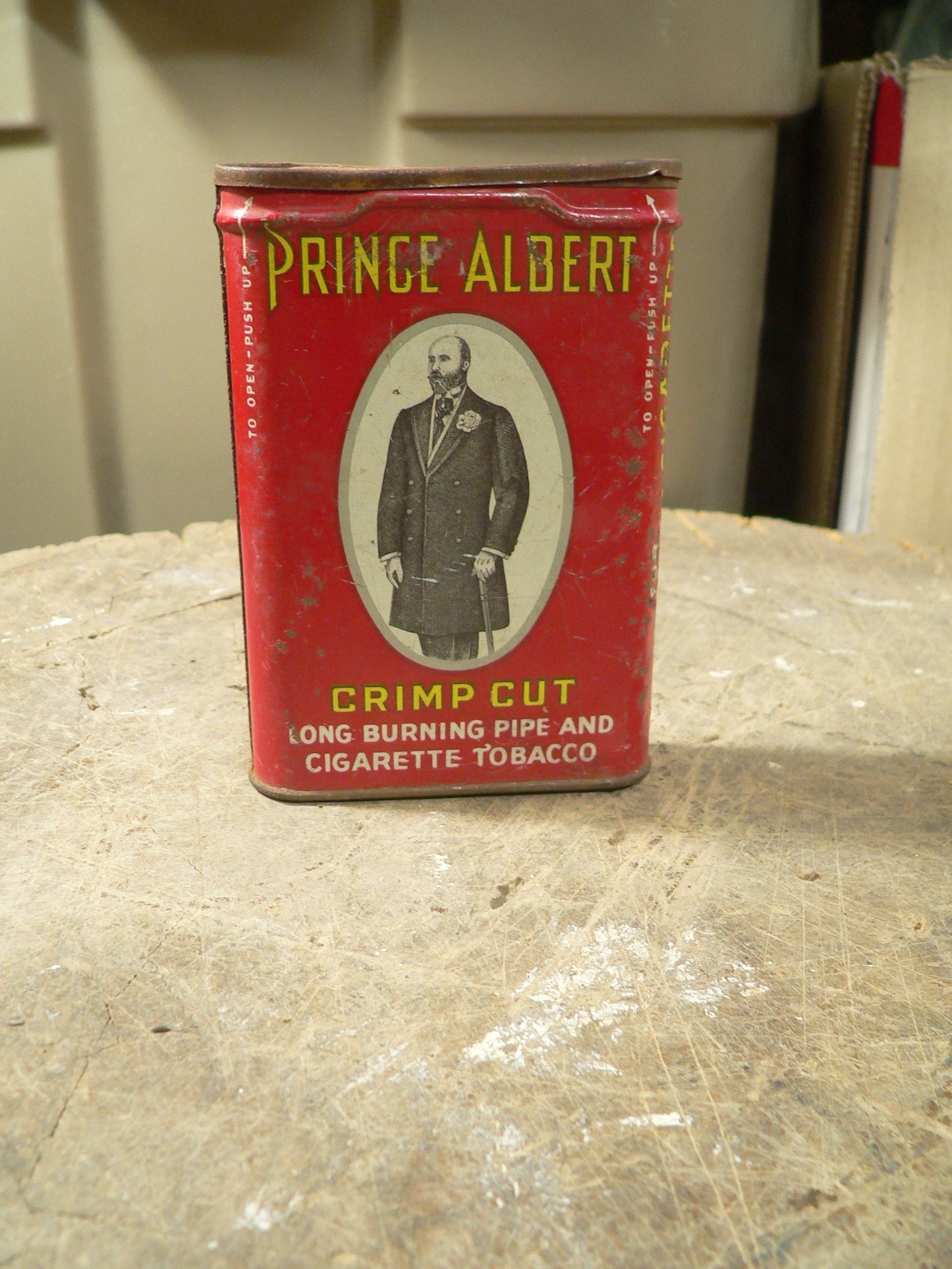 Boite de tabac prince albert # 7931.3