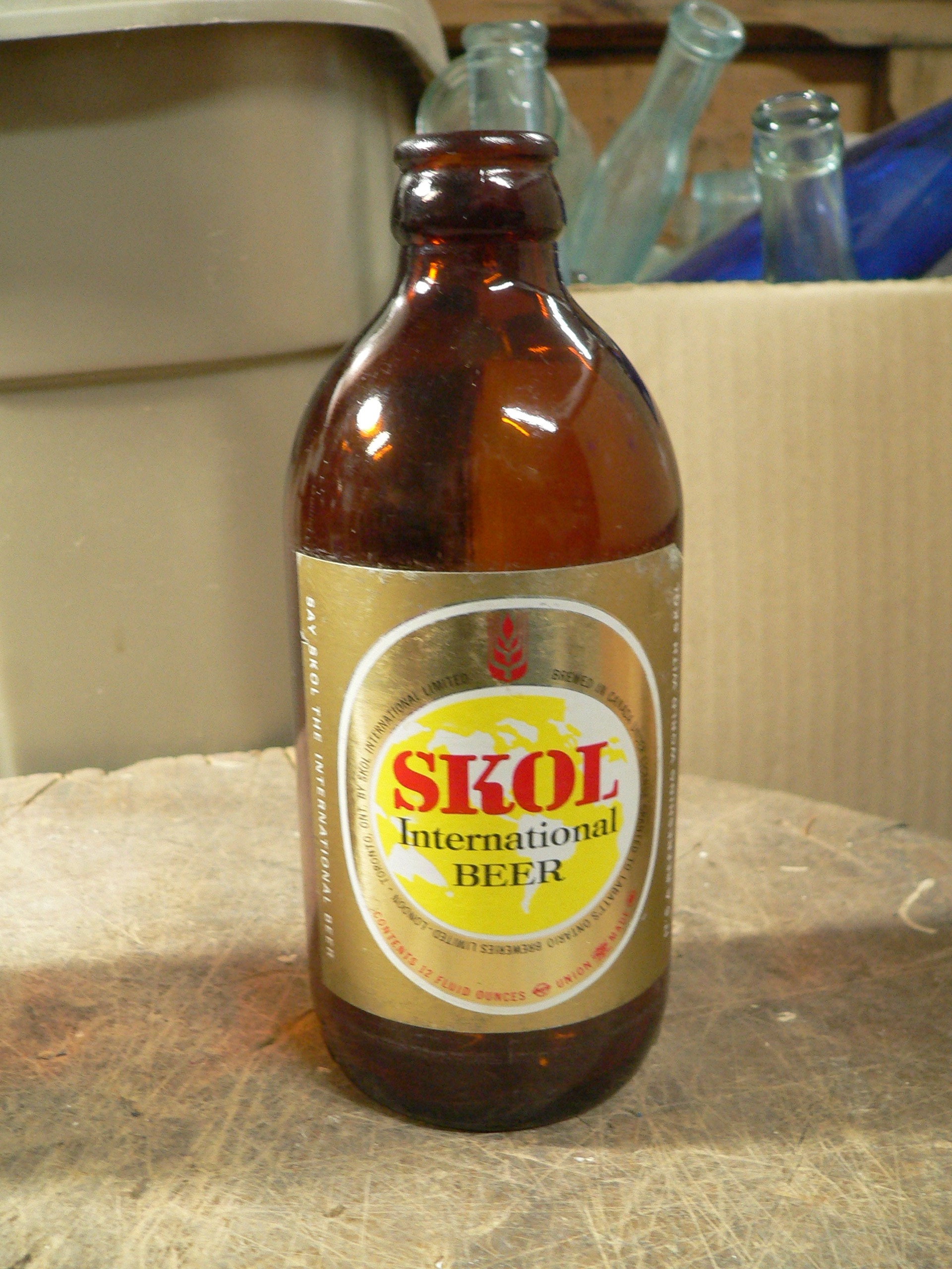 Bouteille de bière vintage Skol # 8009.3