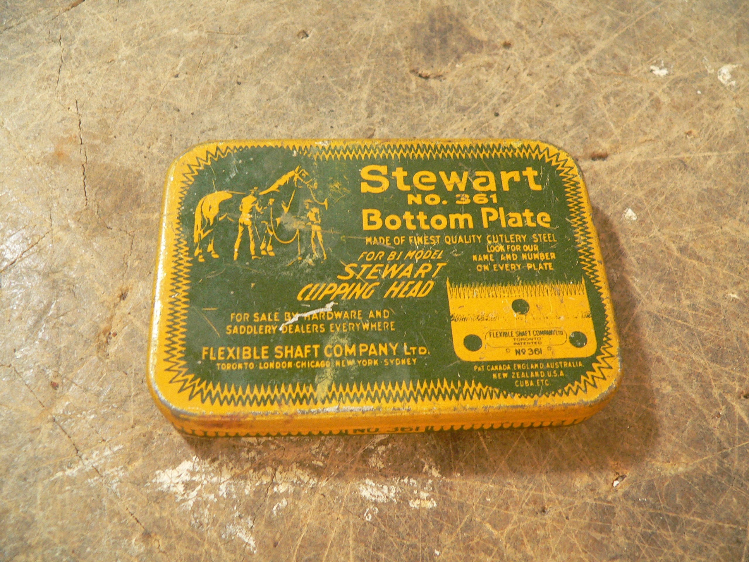 Boite de tole stewart # 8055