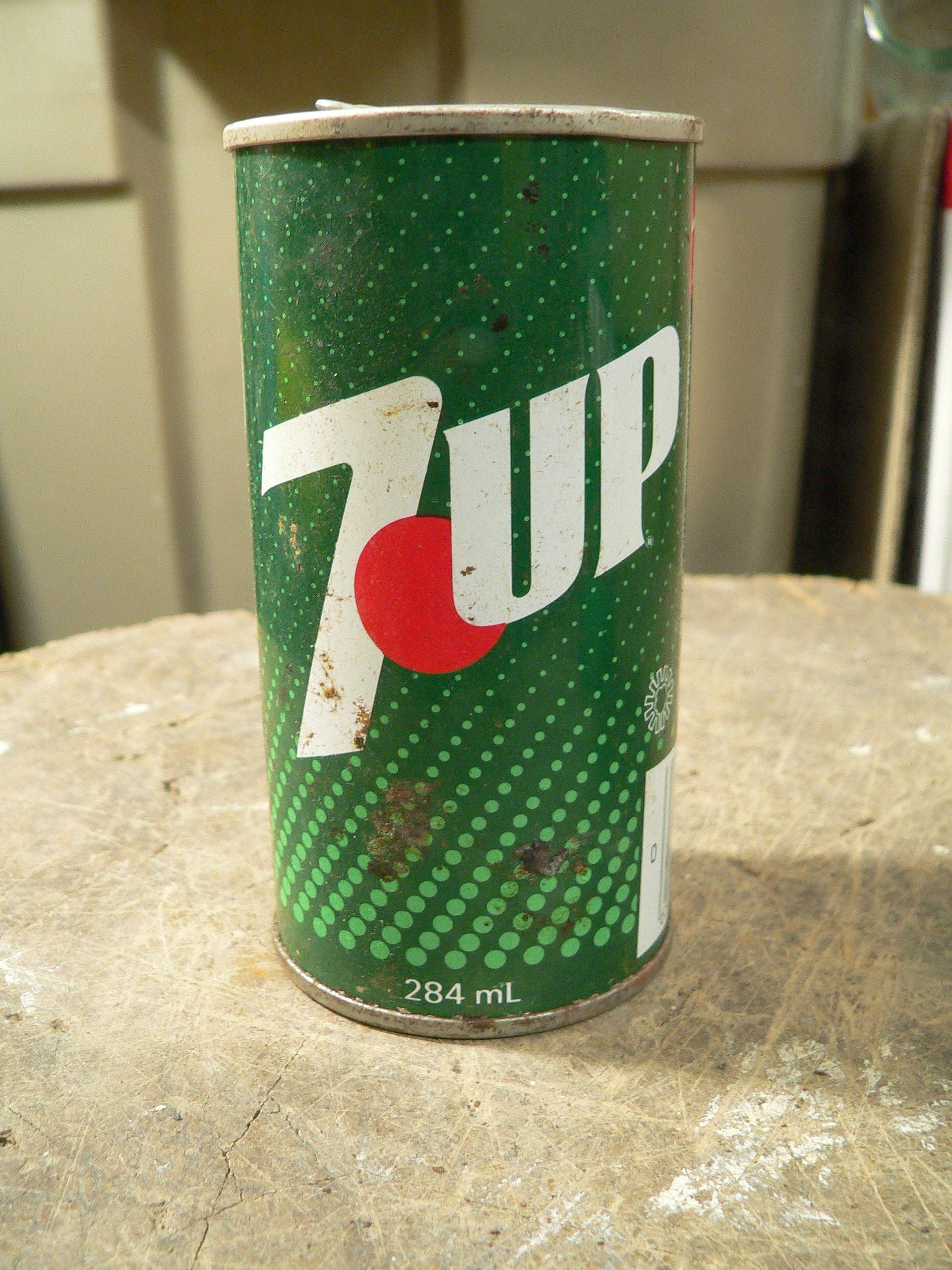 Cannette vintage 7up # 8059.3 