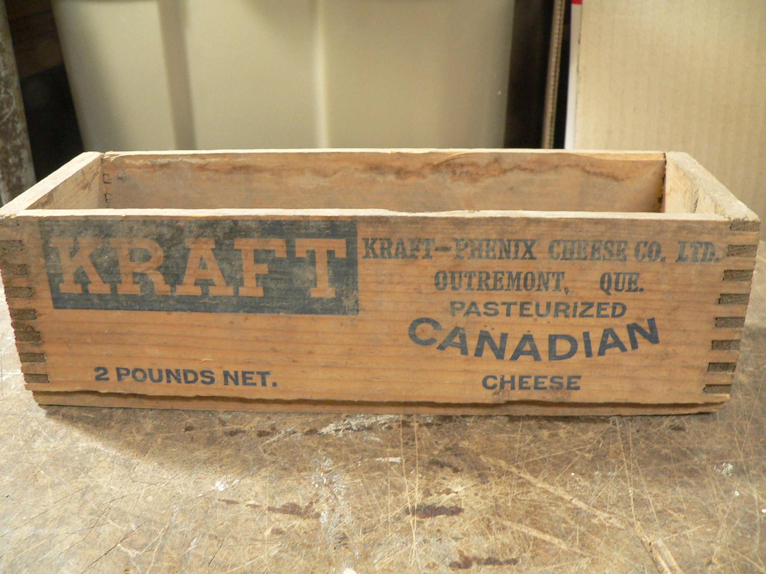 Boite de fromage Kraft canadian # 8105.10