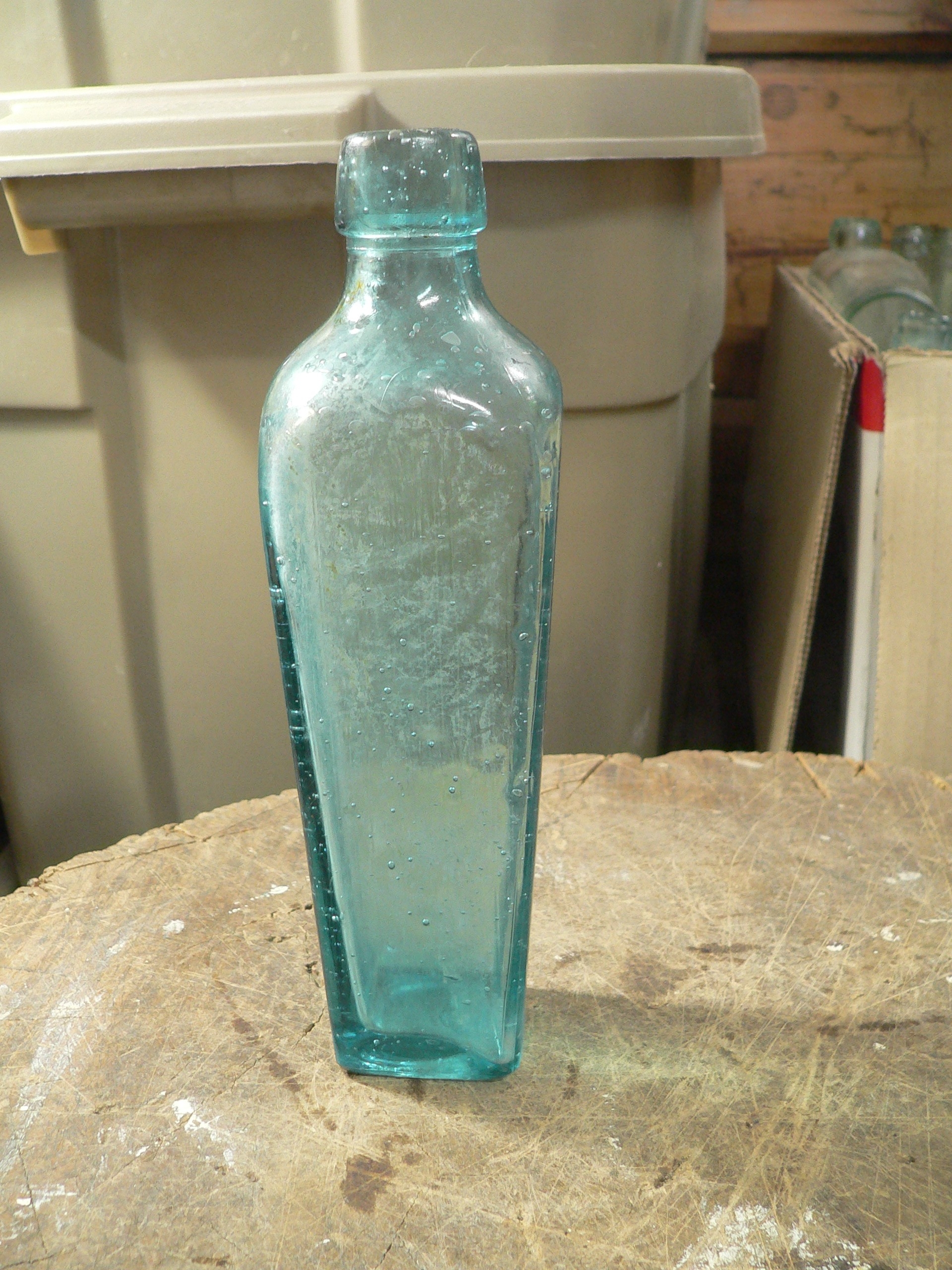 Bouteille antique gin 4 épaule bleu # 8109.1 