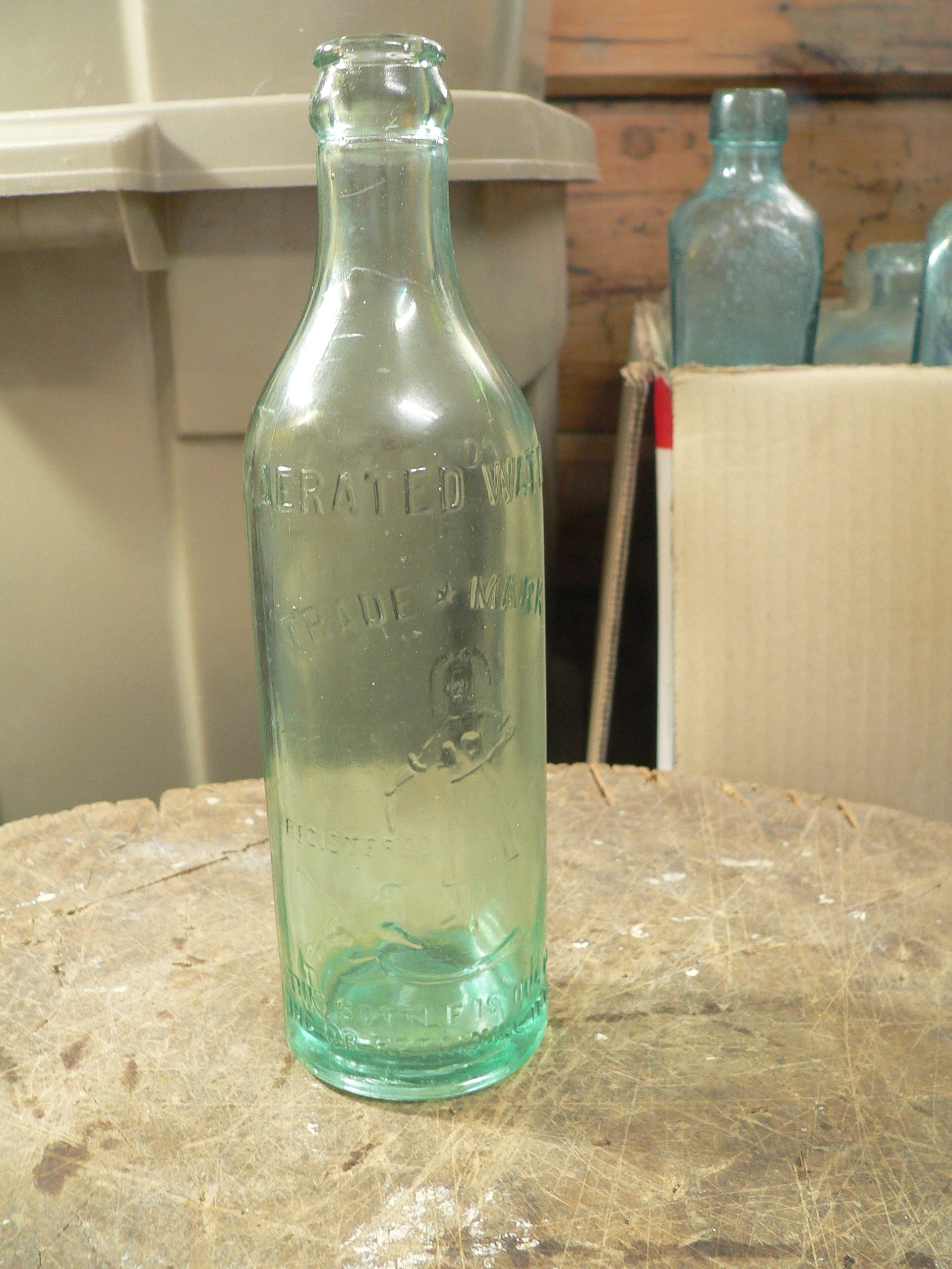 Bouteille antique Canadian aerated water # 8112.1