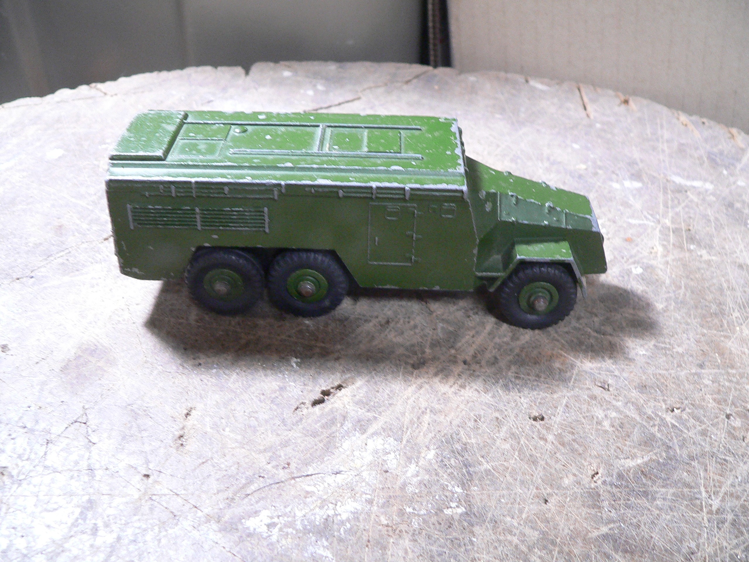 Camion armoured command # 8597