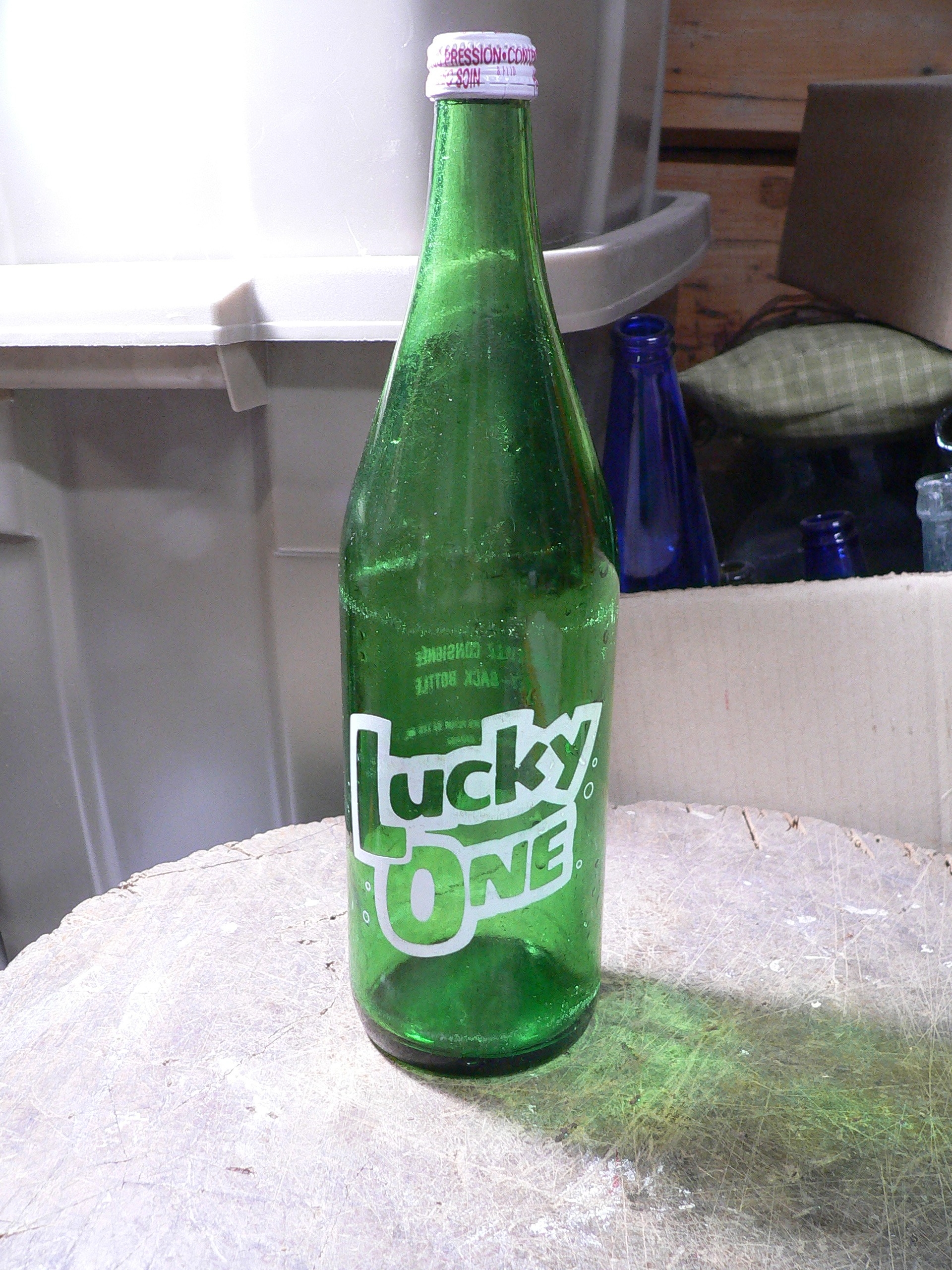Bouteille vintage lucky one # 8789.3