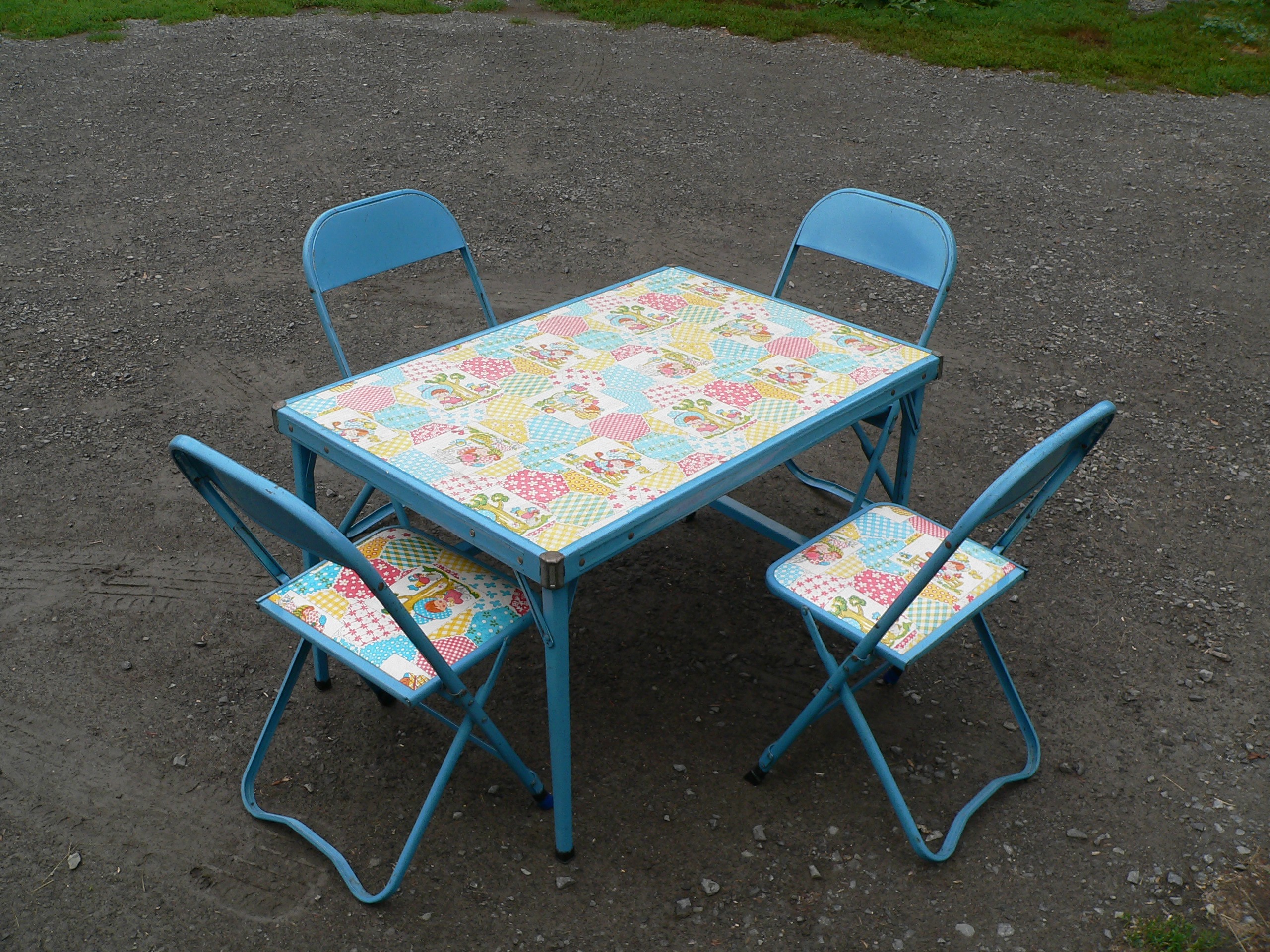 Table et 4 chaise pliante vintage # 8840
