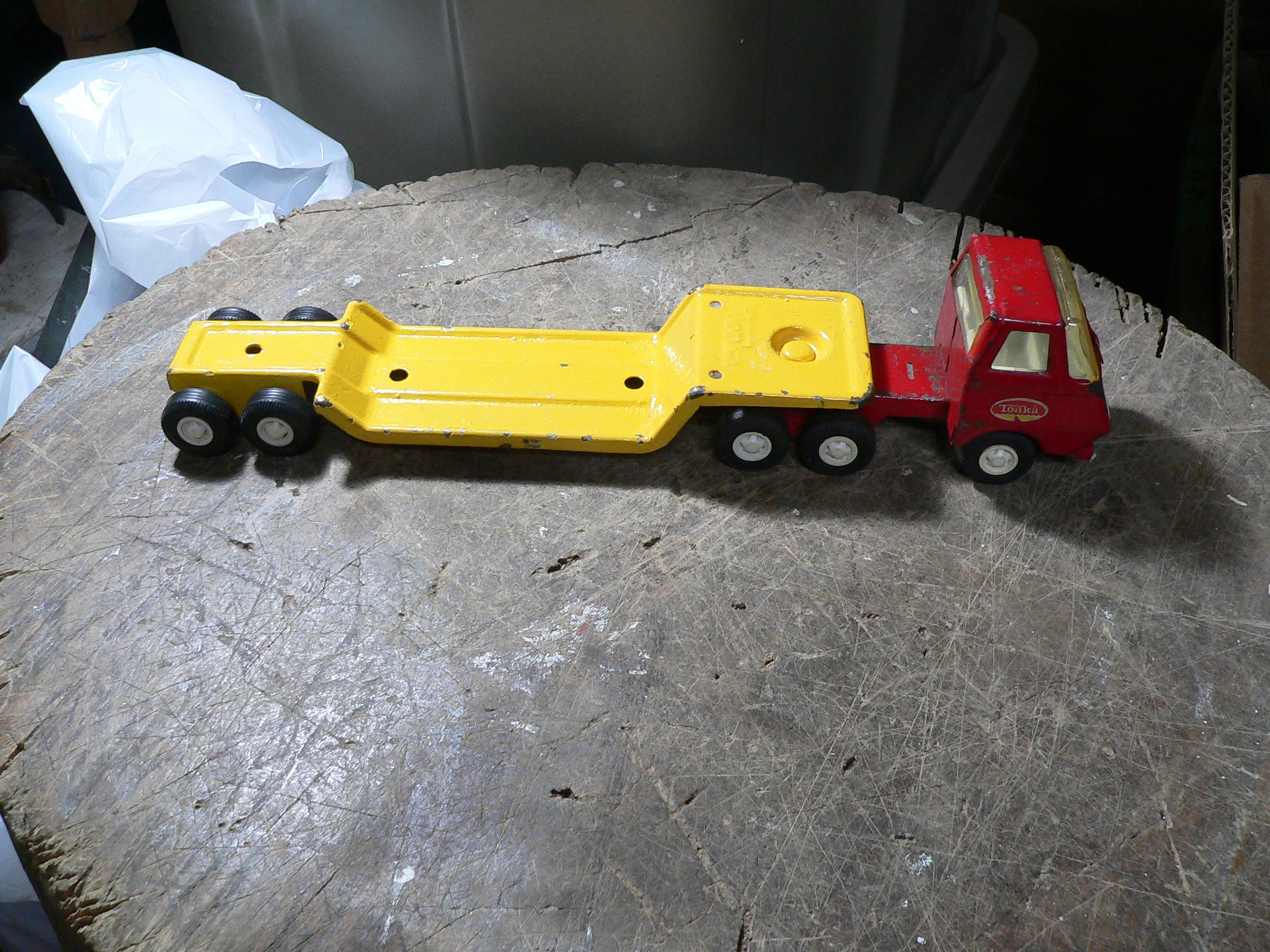 Camion remorque tonka # 8856.6