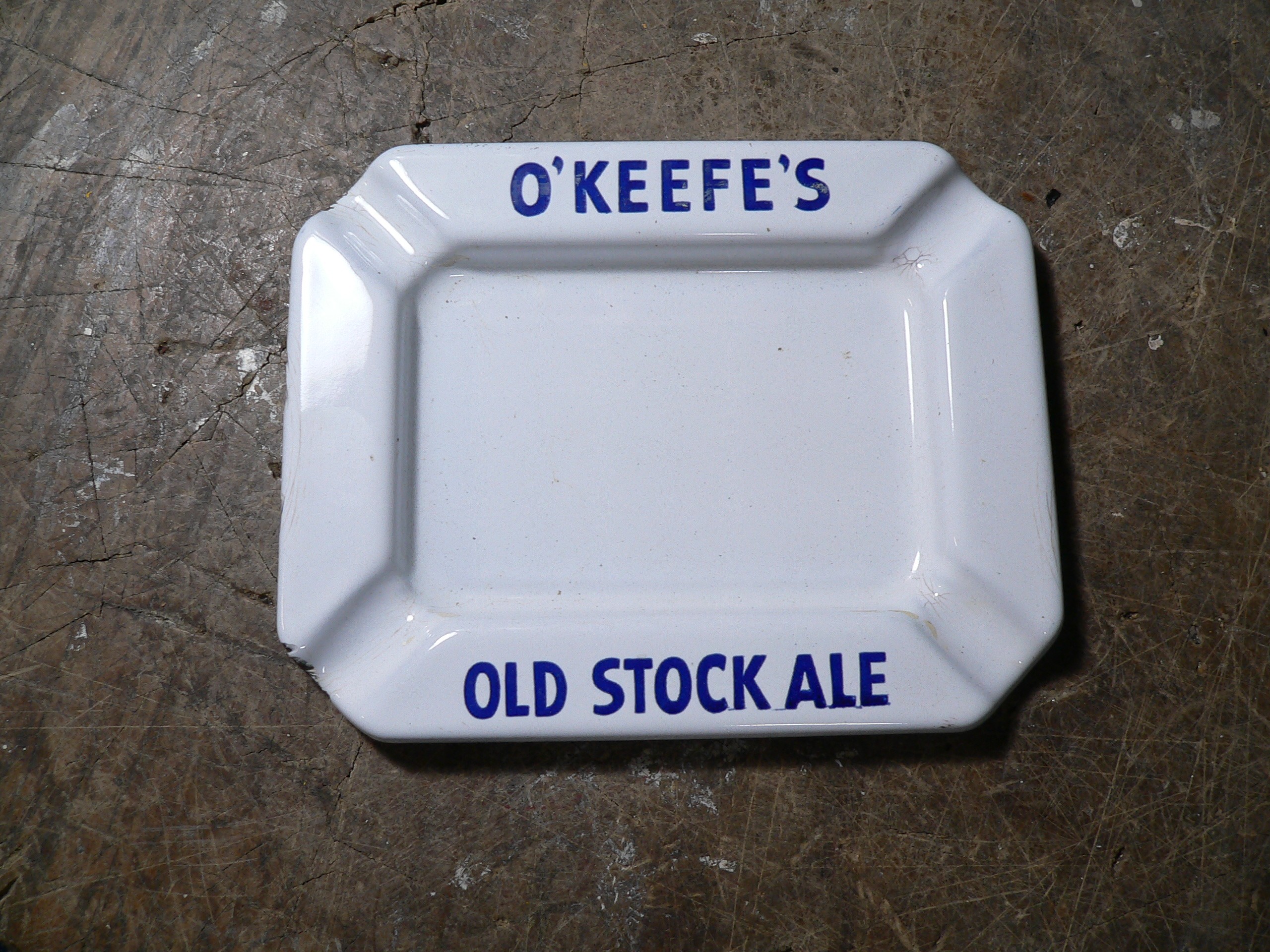 cendrier antique Okeefes old stock ale # 8974