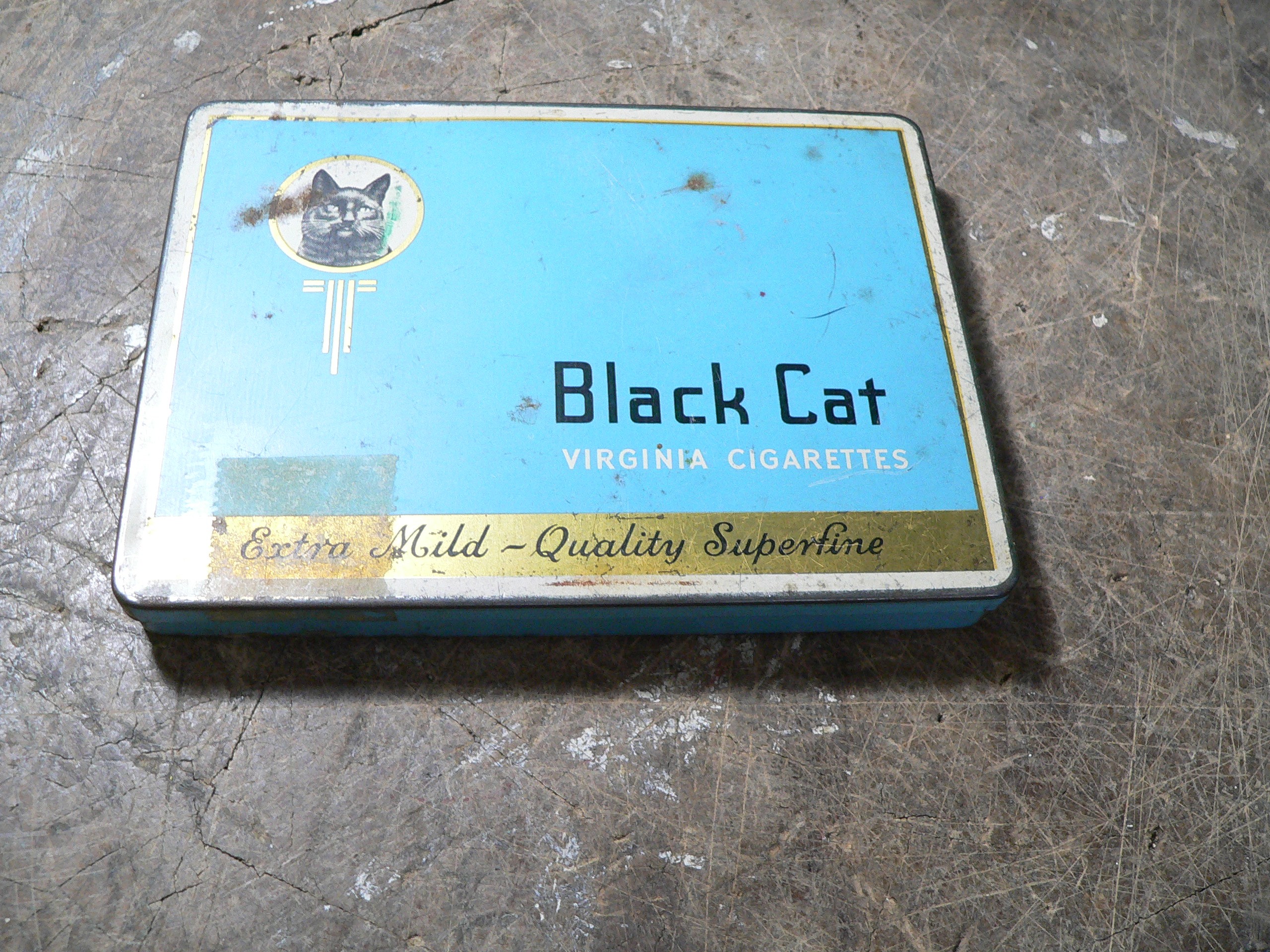 Boite antique black cat # 9127