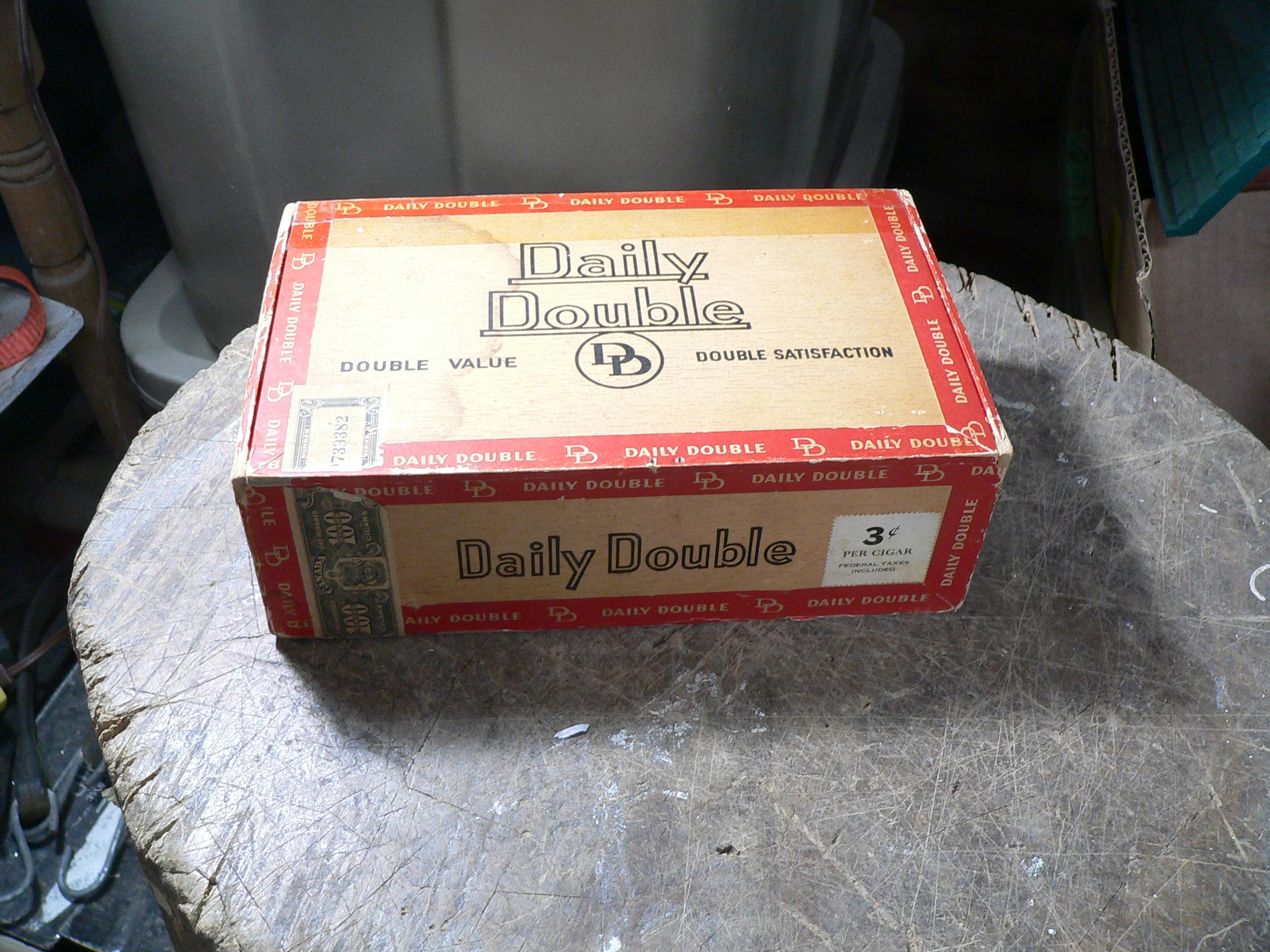Boite antique Daily Double # 9142 