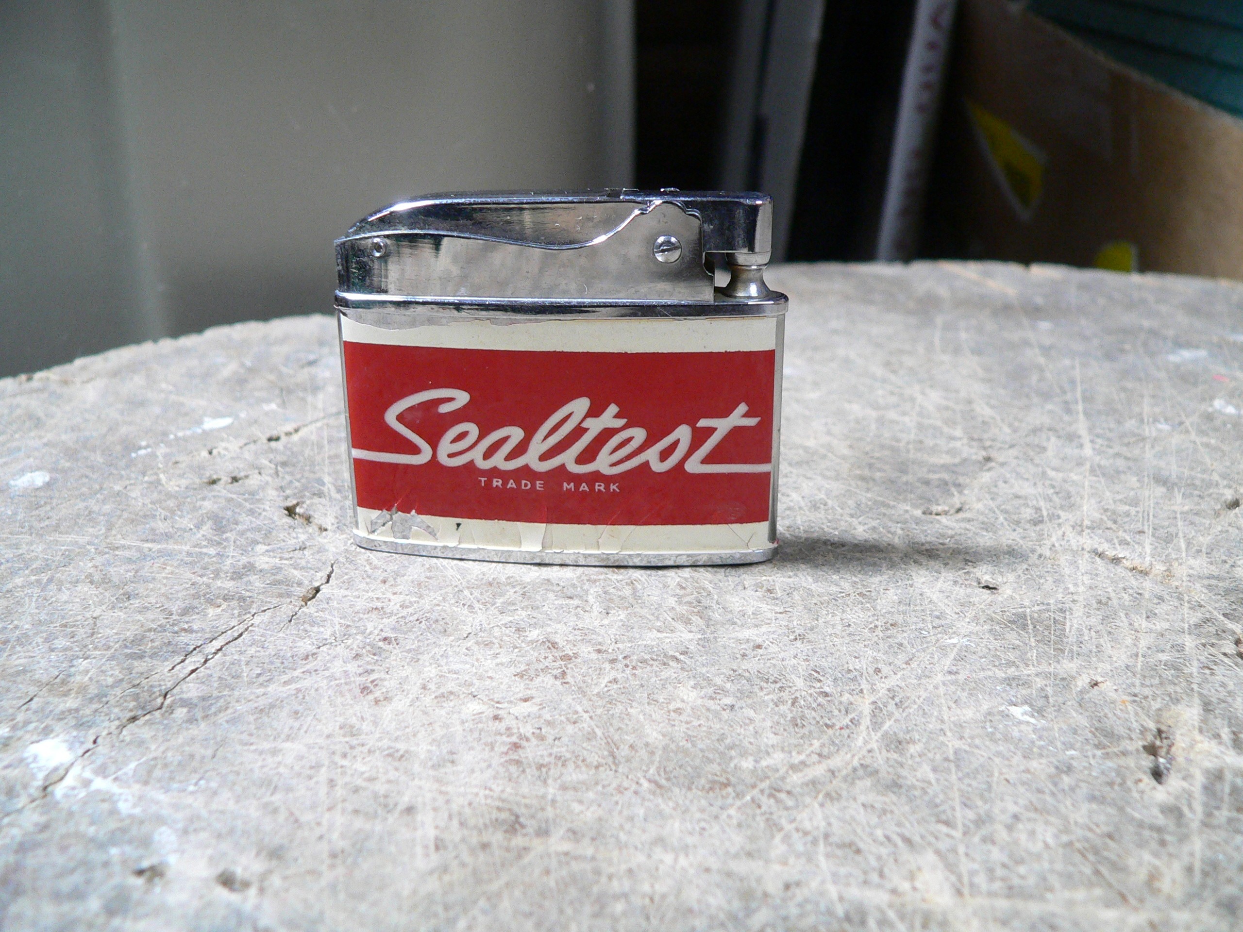 Lighter antique sealtest # 9254