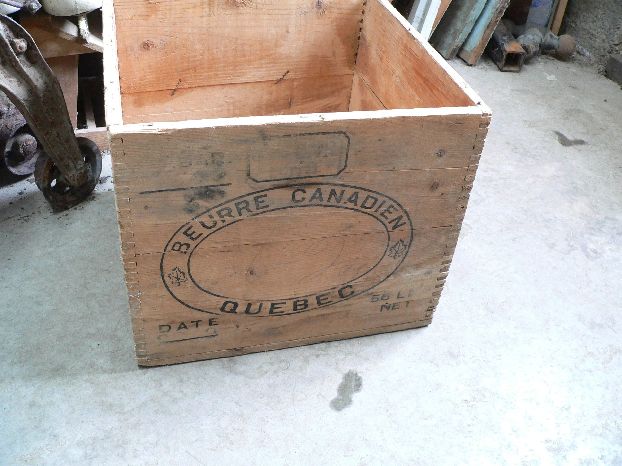 Boite de beurre antique # 9327