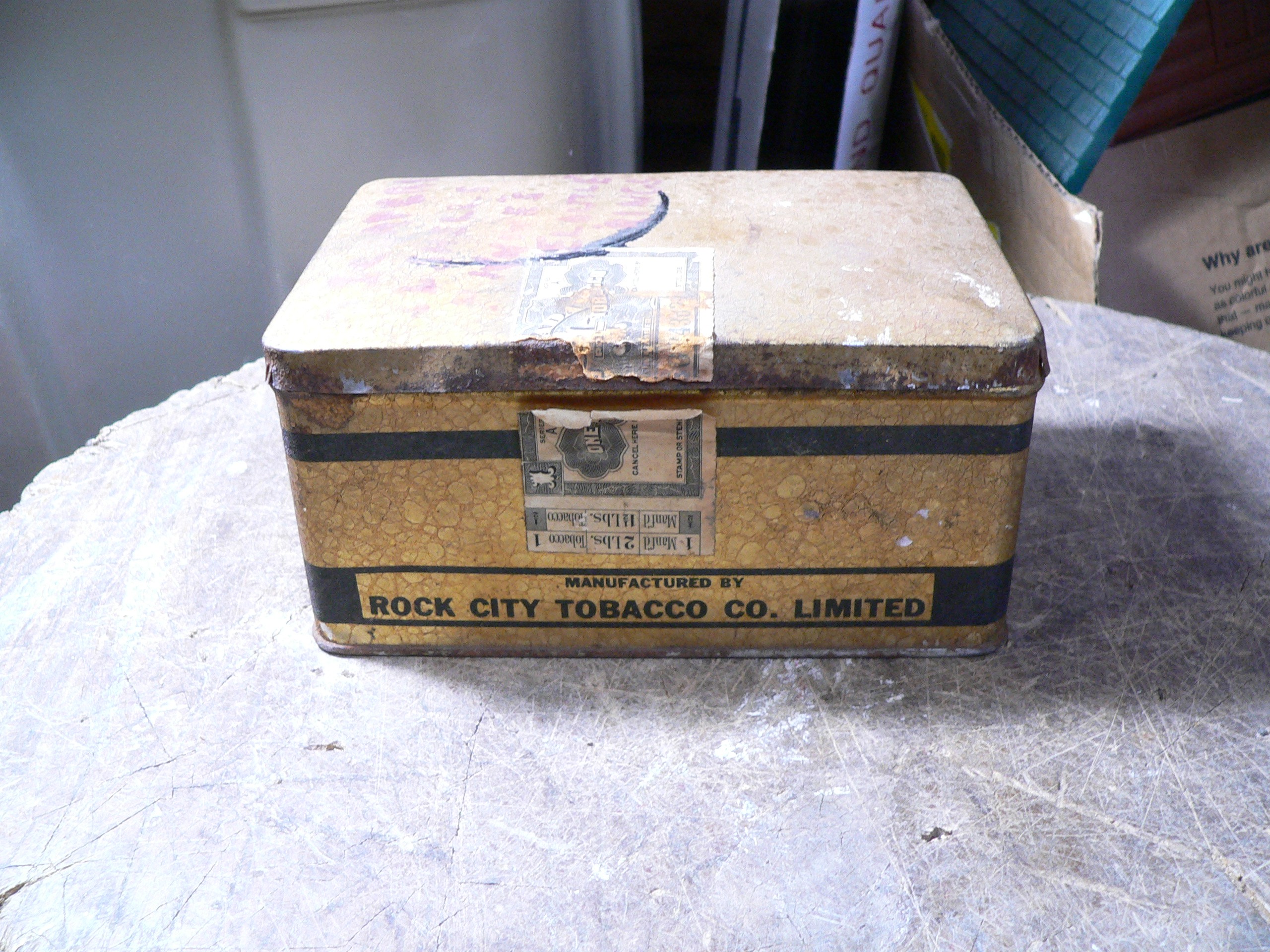 Boite antique Rock city tobacco # 9427.8