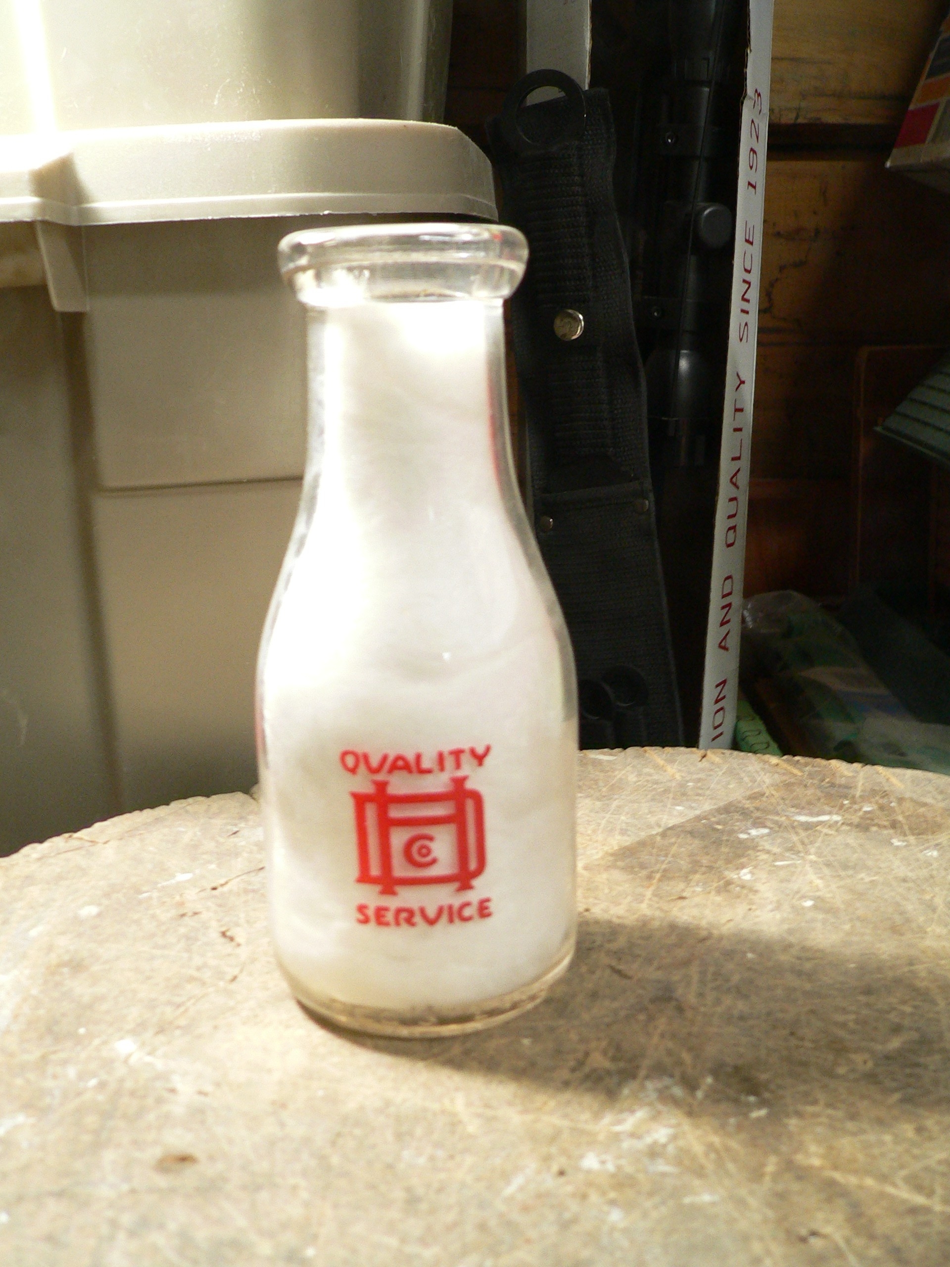 Bouteille antique de lait # 9776.2